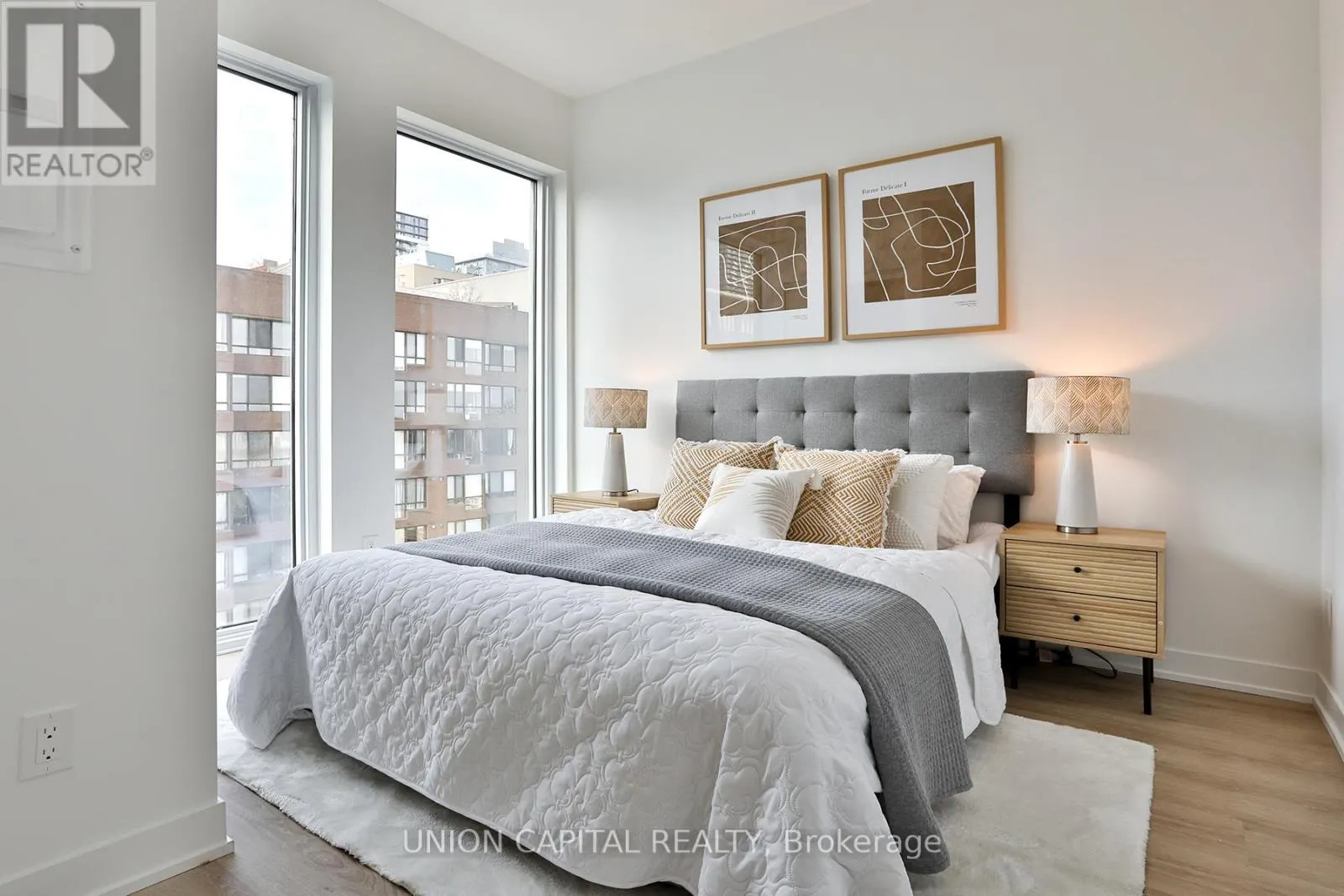 1005 - 319 JARVIS STREET