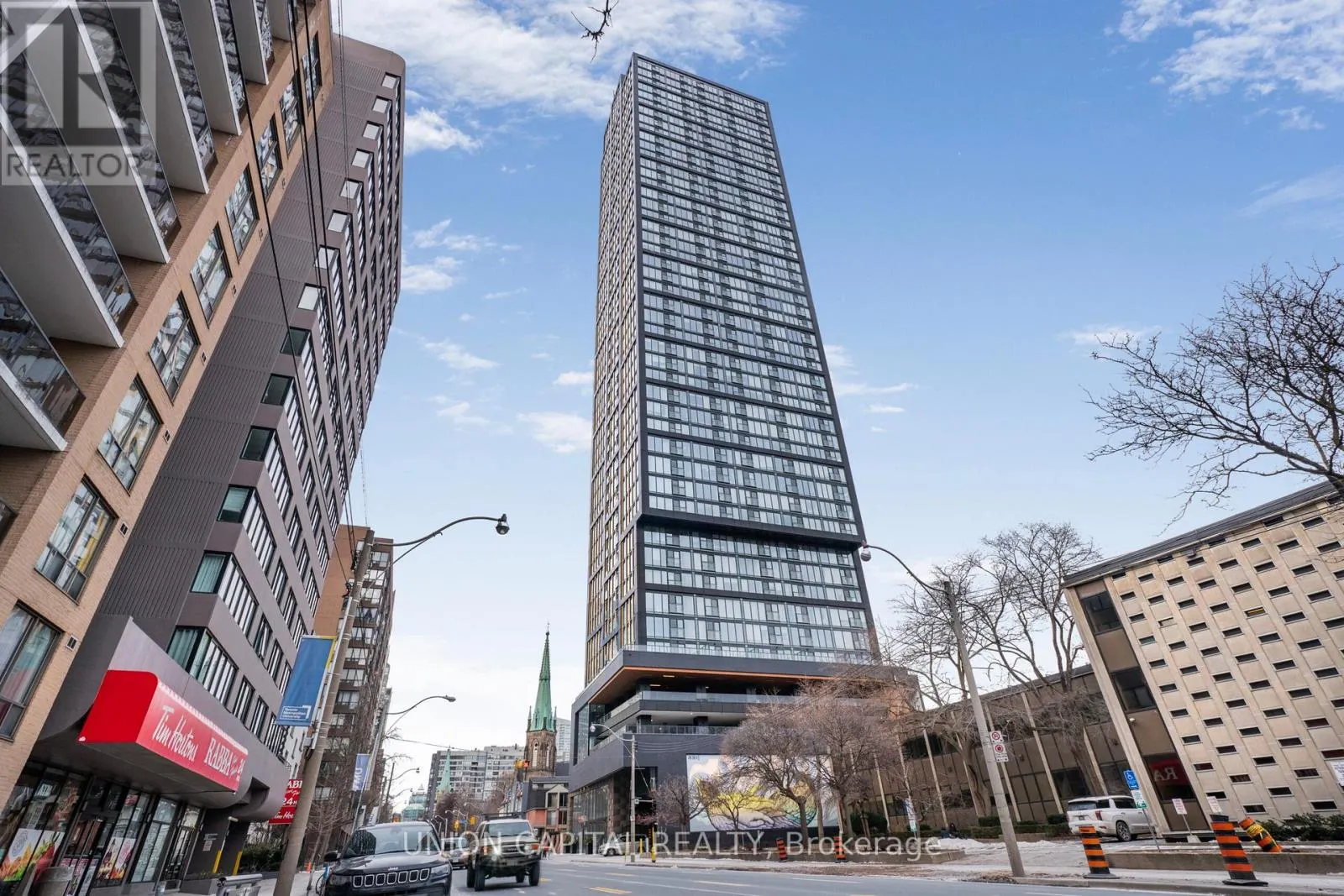 1612 - 319 JARVIS STREET