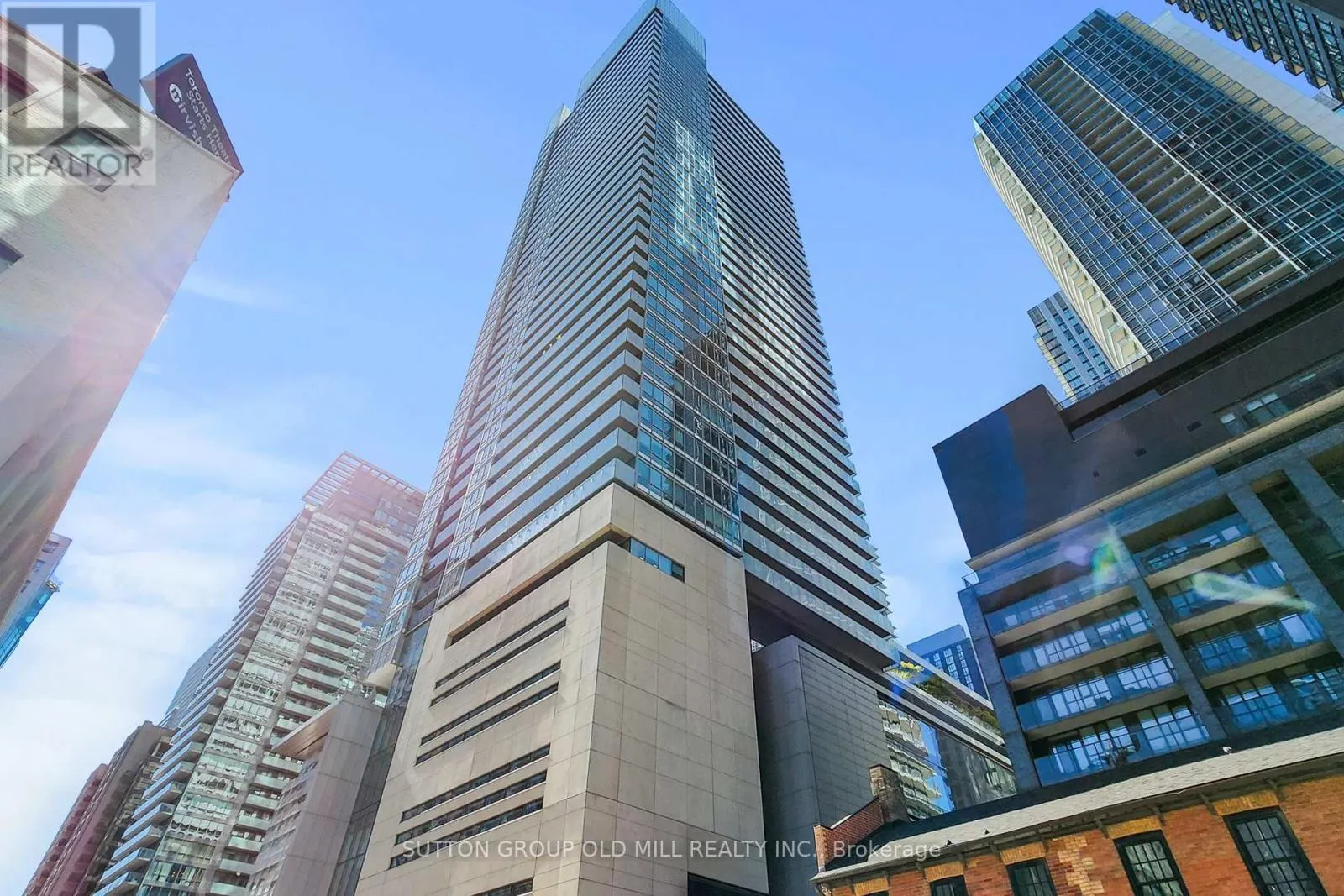 2009 - 80 JOHN STREET