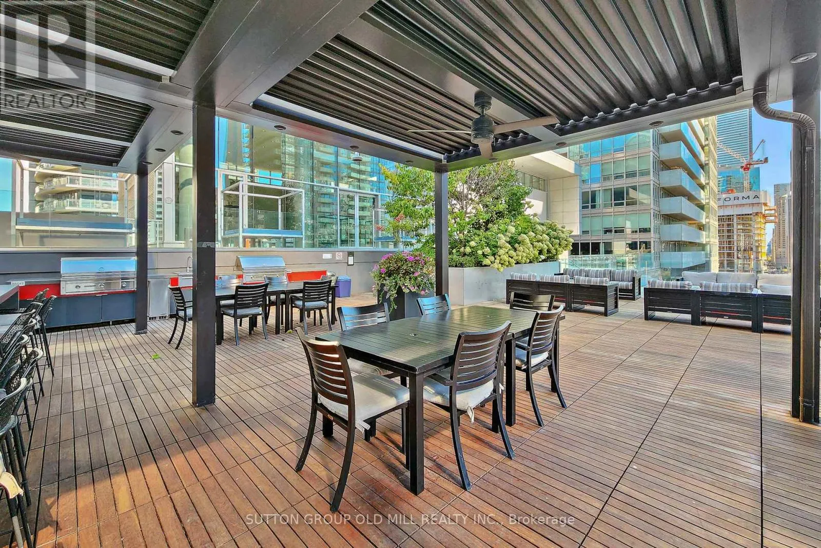 2009 - 80 JOHN STREET