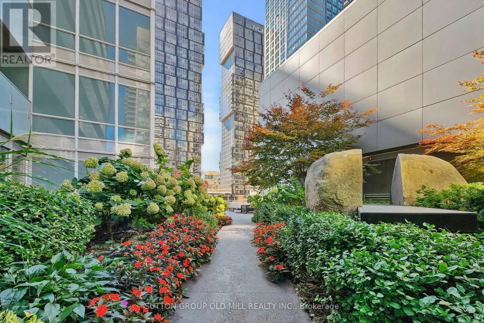 2009 - 80 JOHN STREET