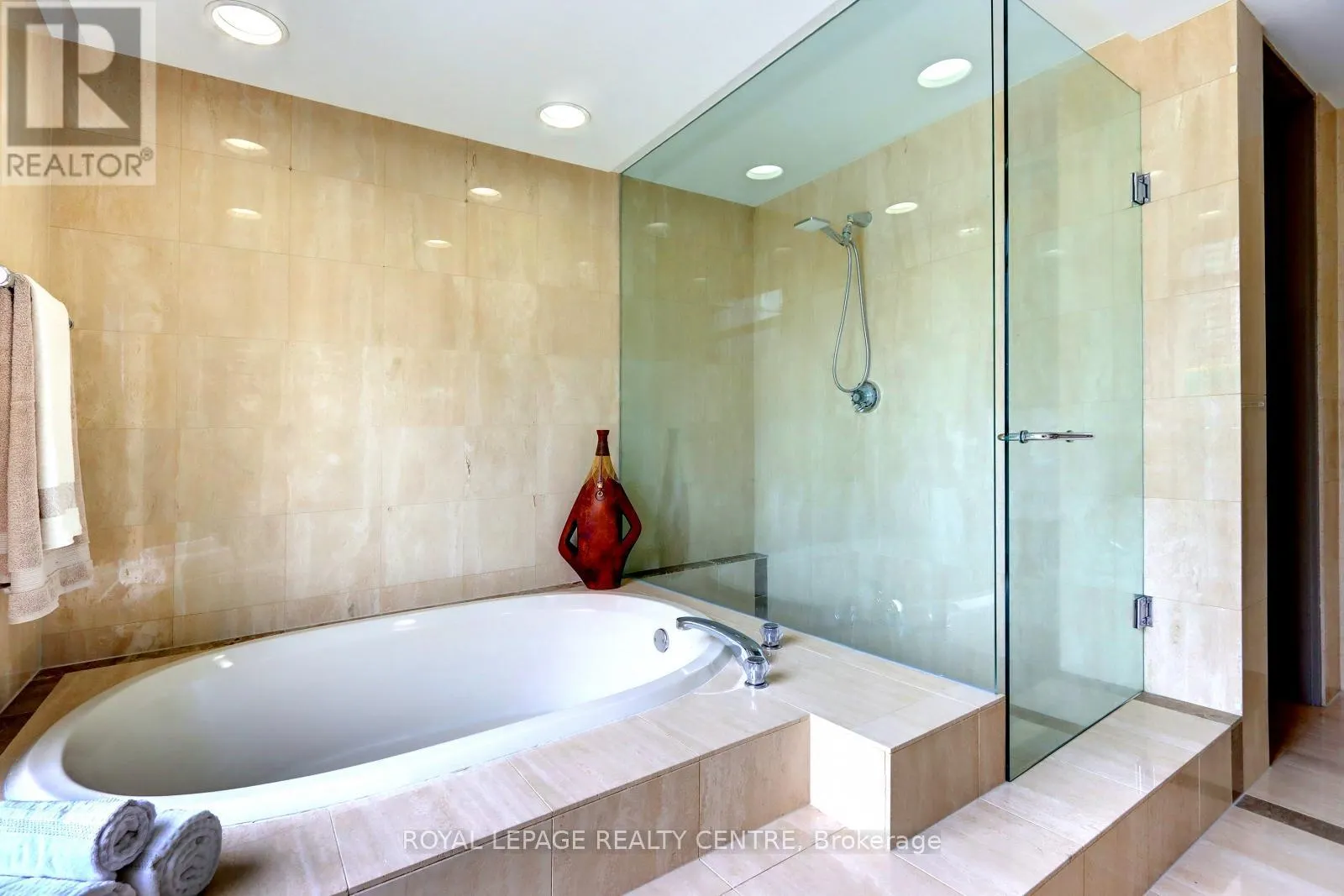401W - 480 QUEENS QUAY W