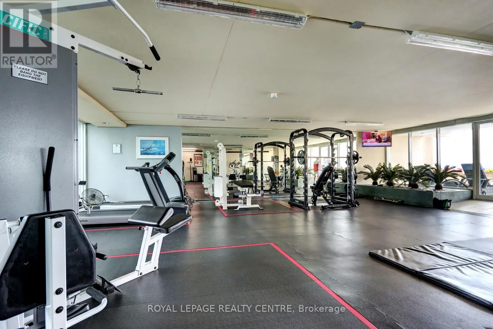401W - 480 QUEENS QUAY W