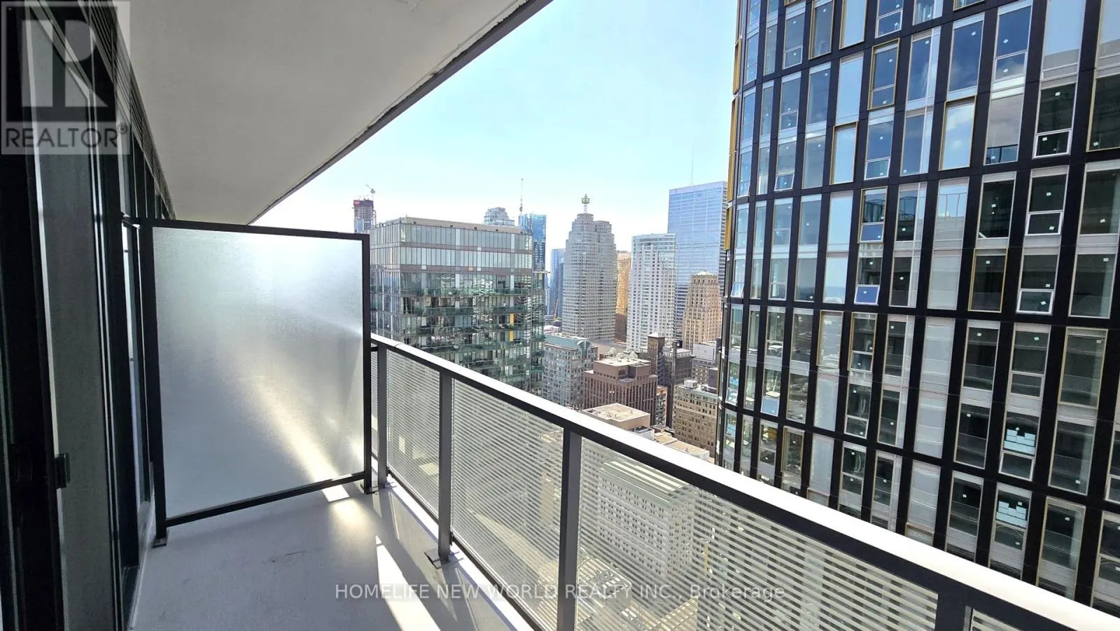 5001 - 89 CHURCH STREET