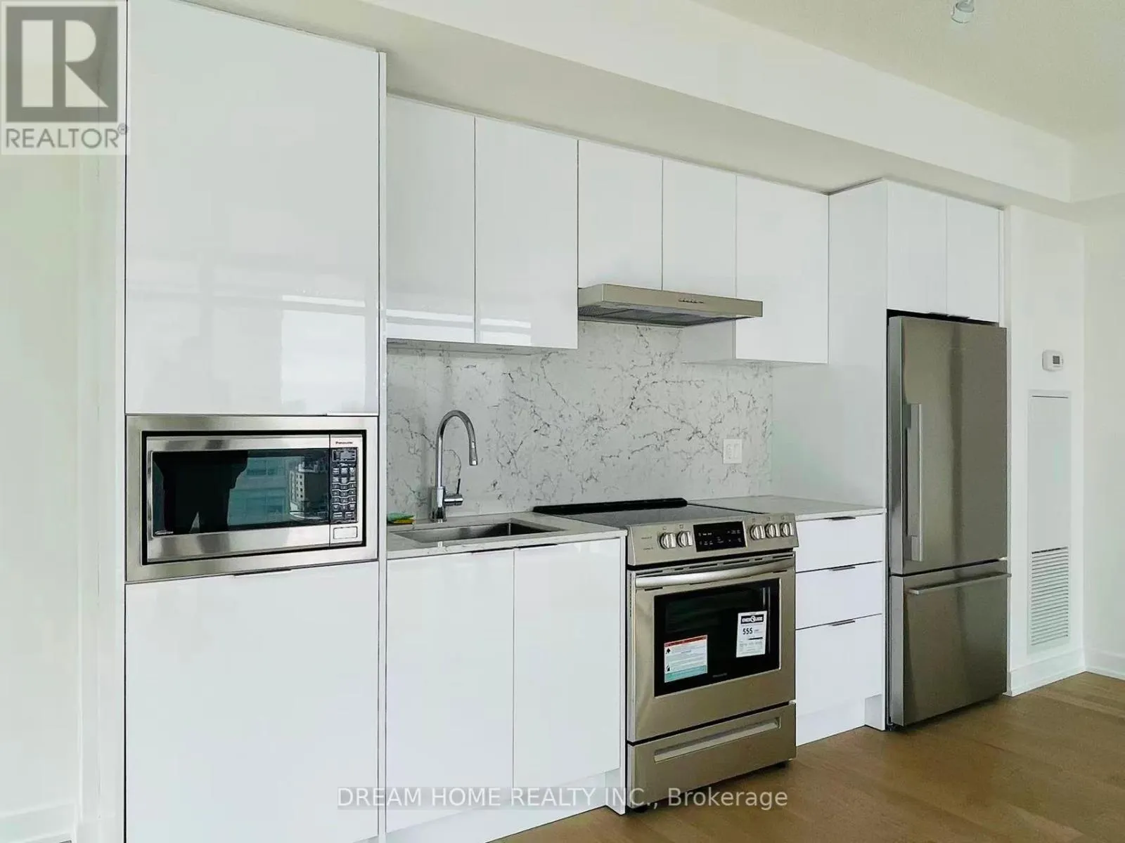 1603 - 25 RICHMOND STREET E