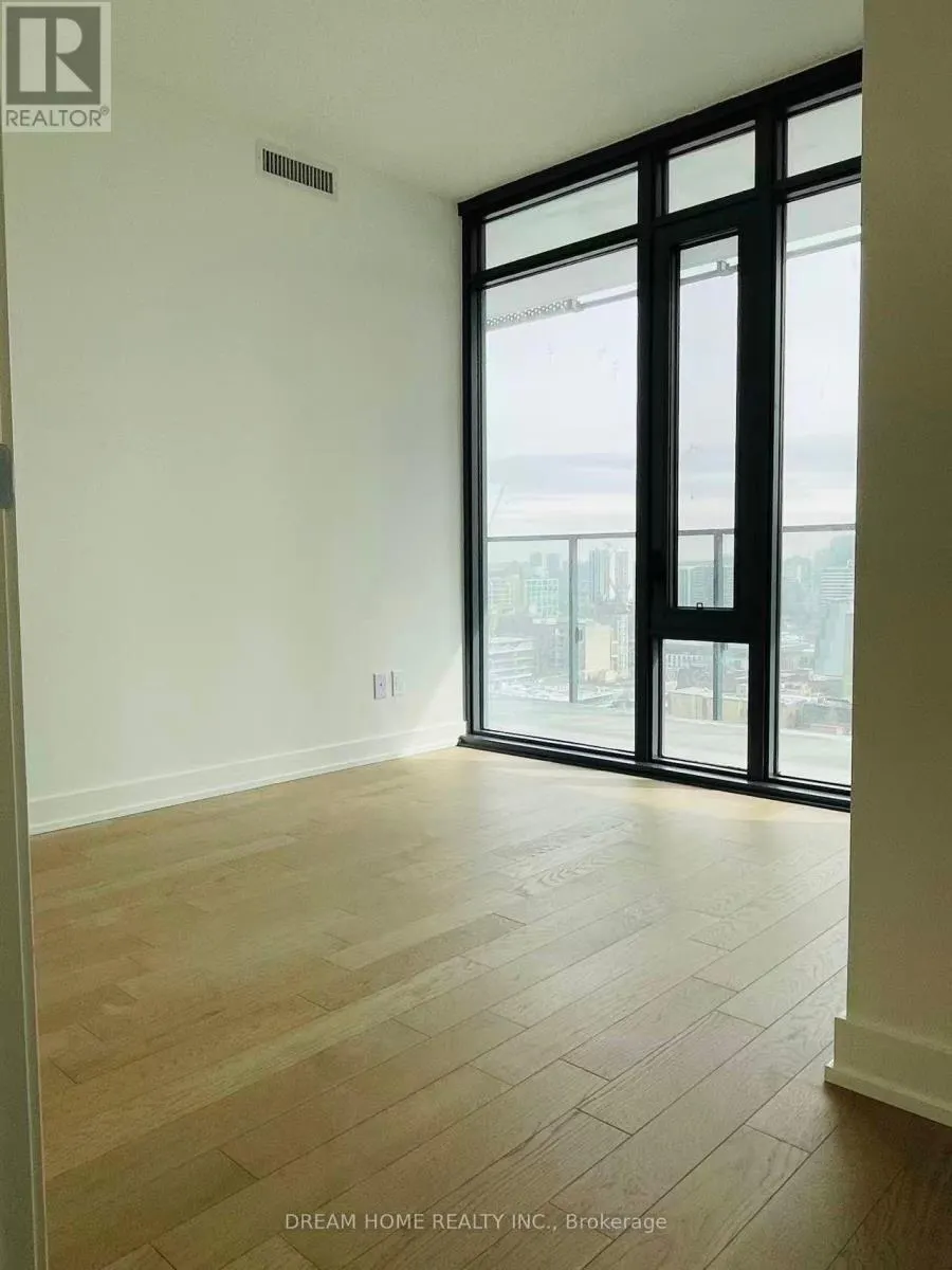 1603 - 25 RICHMOND STREET E