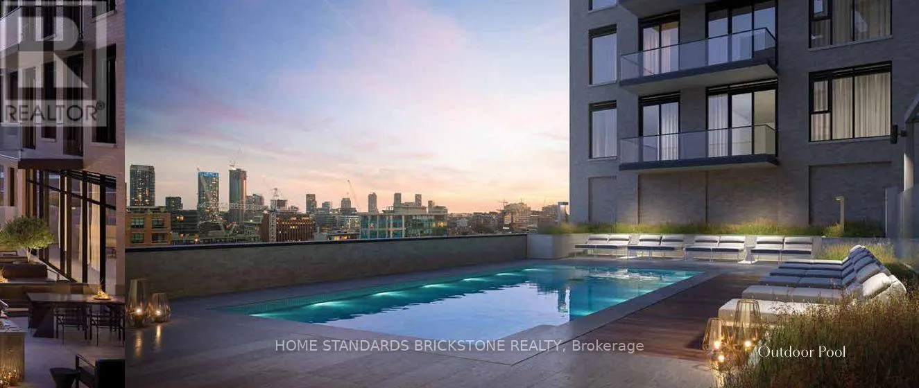 933 - 543 RICHMOND STREET W