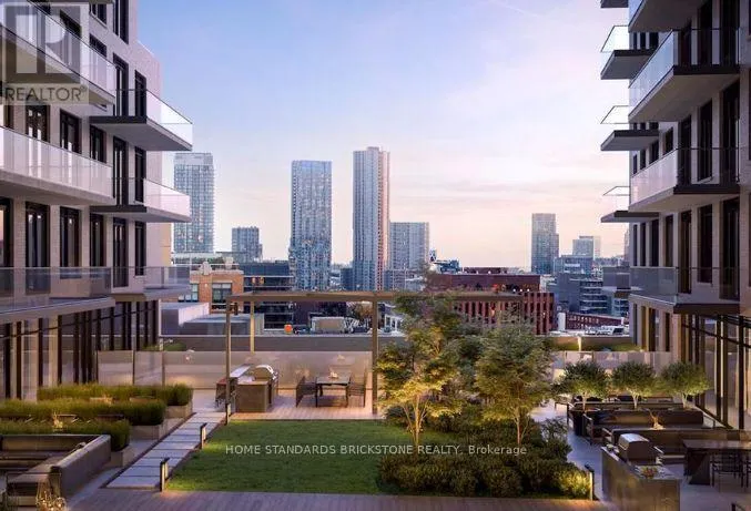 933 - 543 RICHMOND STREET W