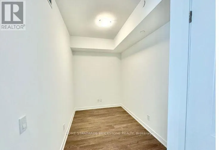 933 - 543 RICHMOND STREET W