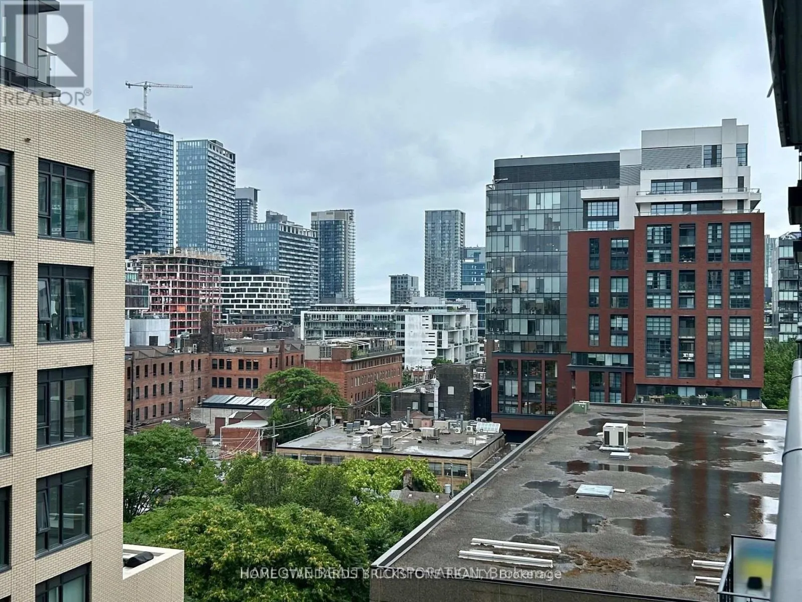 933 - 543 RICHMOND STREET W