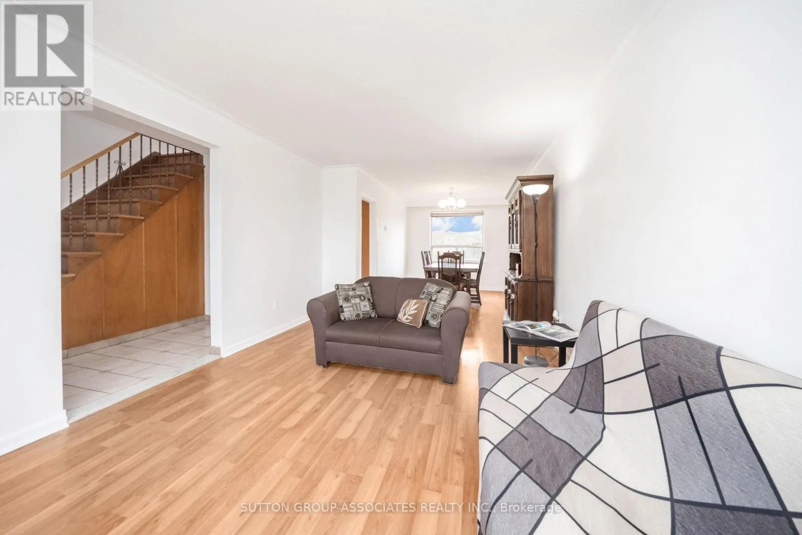 3 STANSTEAD DRIVE