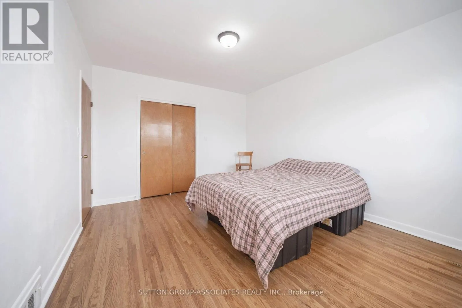 3 STANSTEAD DRIVE