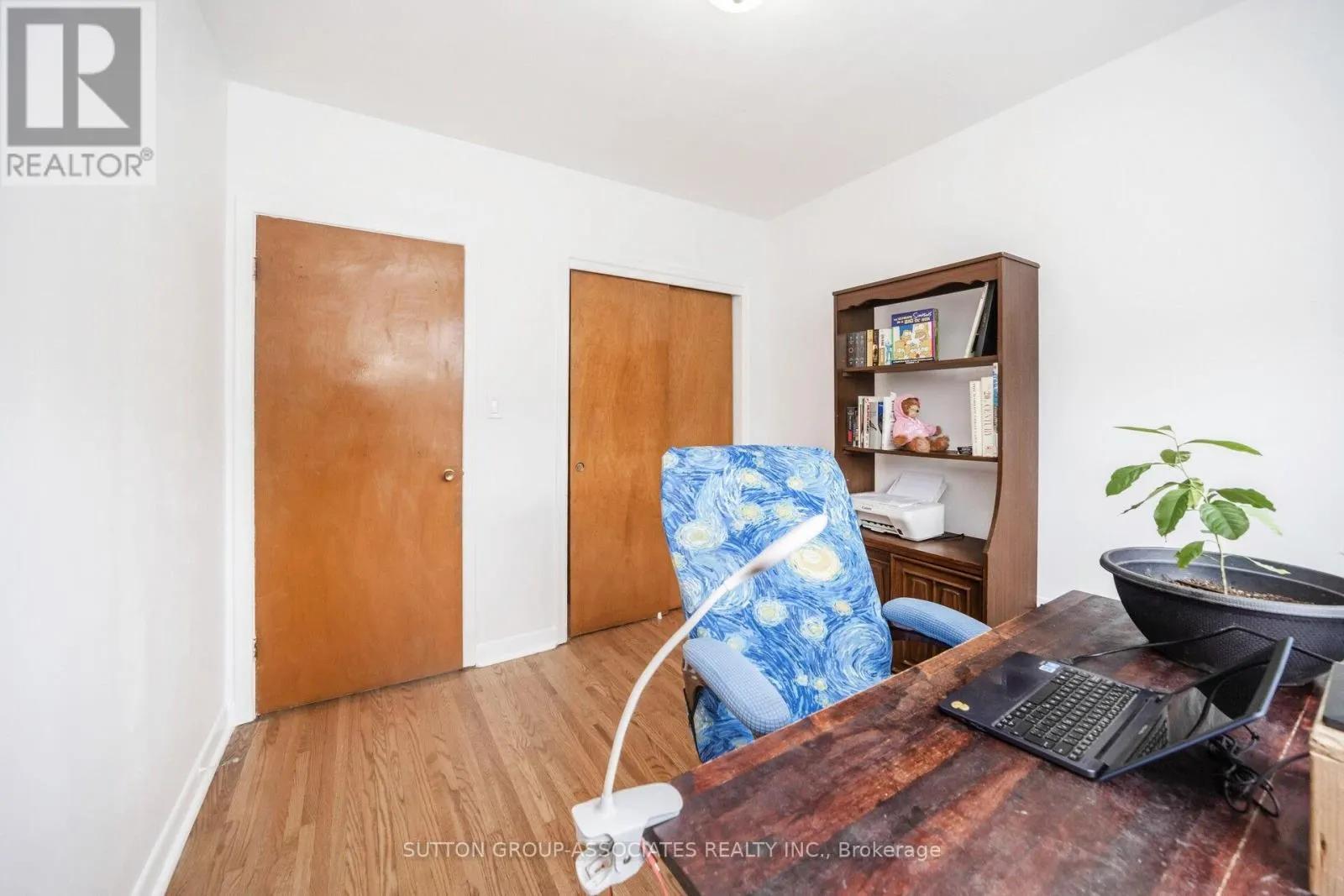 3 STANSTEAD DRIVE
