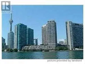 1809 - 65 HARBOUR SQUARE
