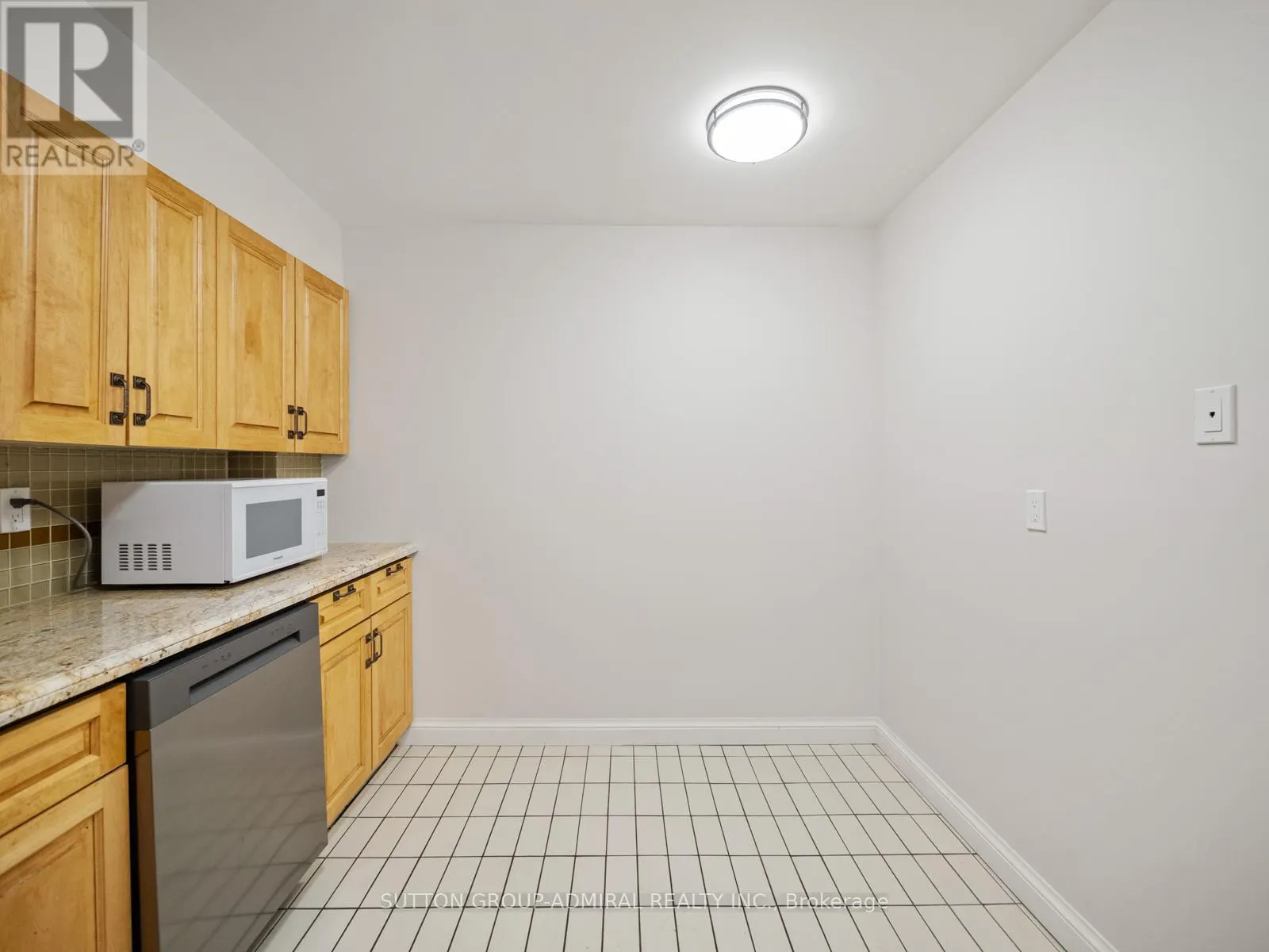 312 - 45 CARLTON STREET