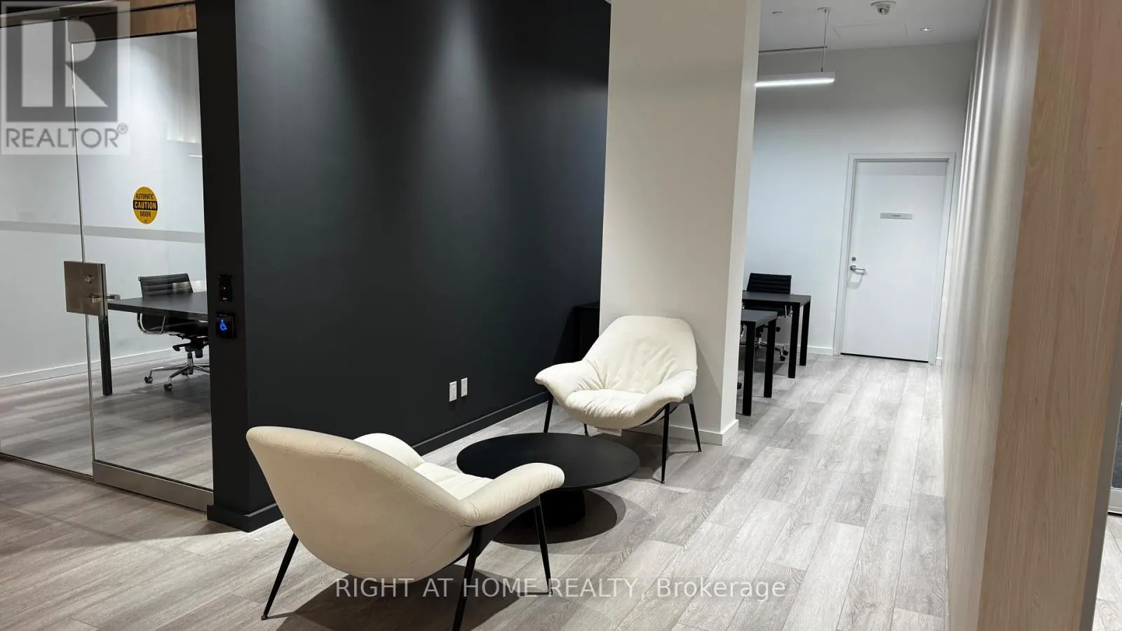 419 - 181 SHEPPARD AVENUE E