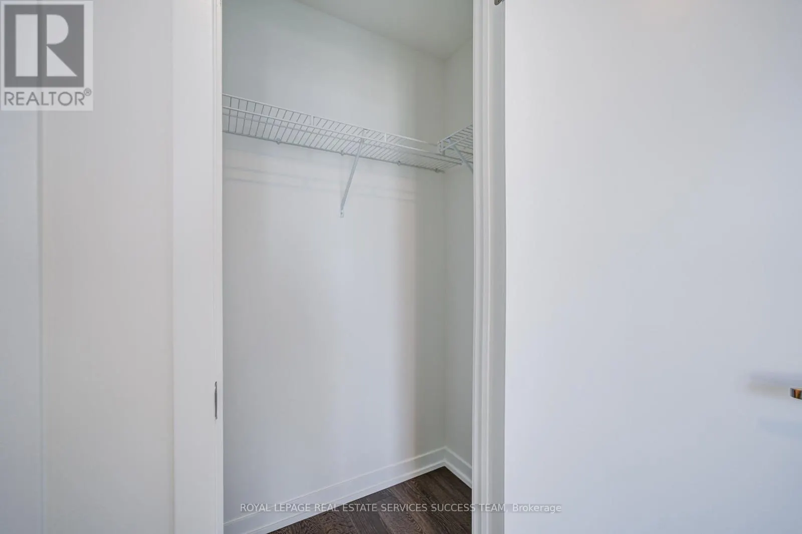 2110 A - 15 LOWER JARVIS STREET