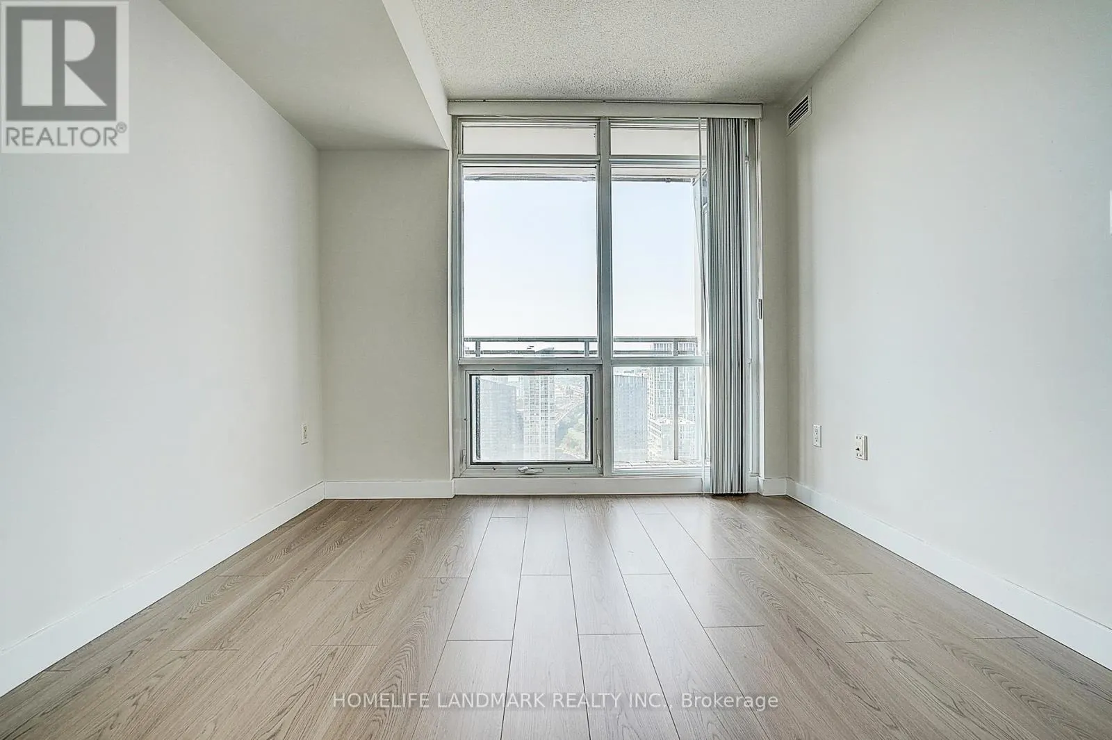 4602 - 15 FORT YORK BOULEVARD
