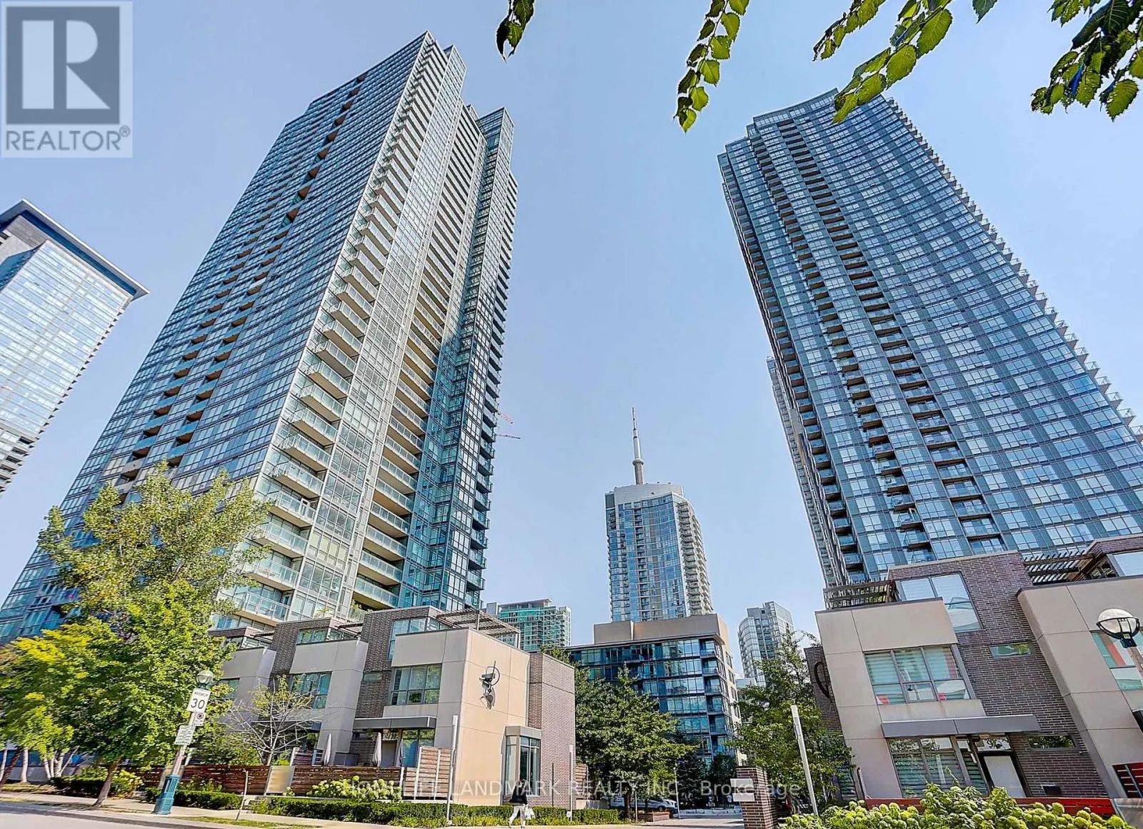 4602 - 15 FORT YORK BOULEVARD