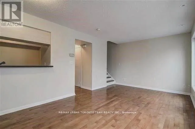352 - 3 EVERSON DRIVE