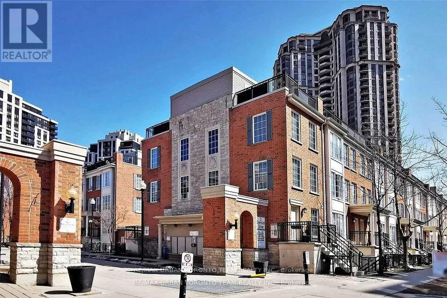 352 - 3 EVERSON DRIVE