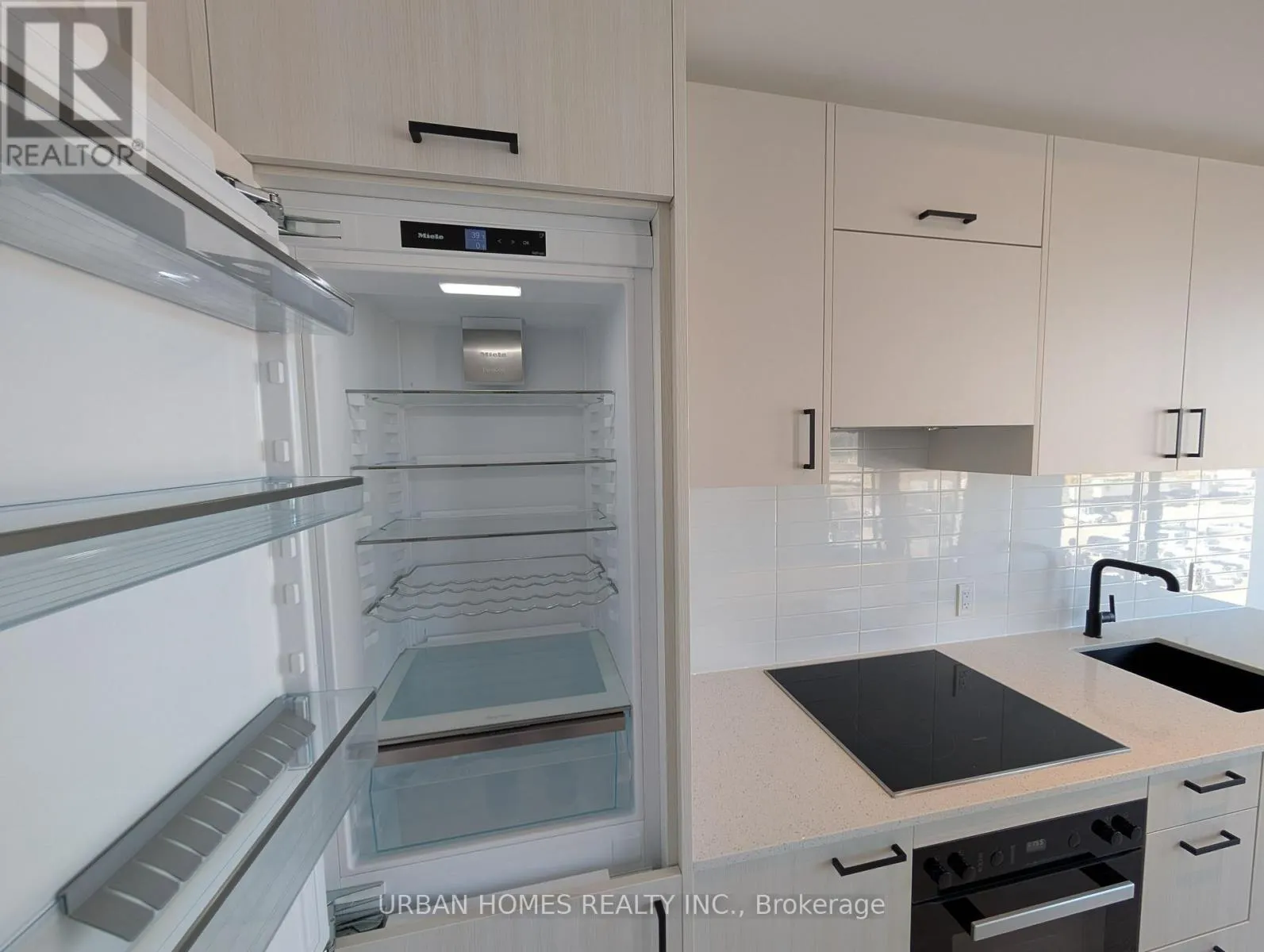 419 - 1 KYLE LOWRY ROAD