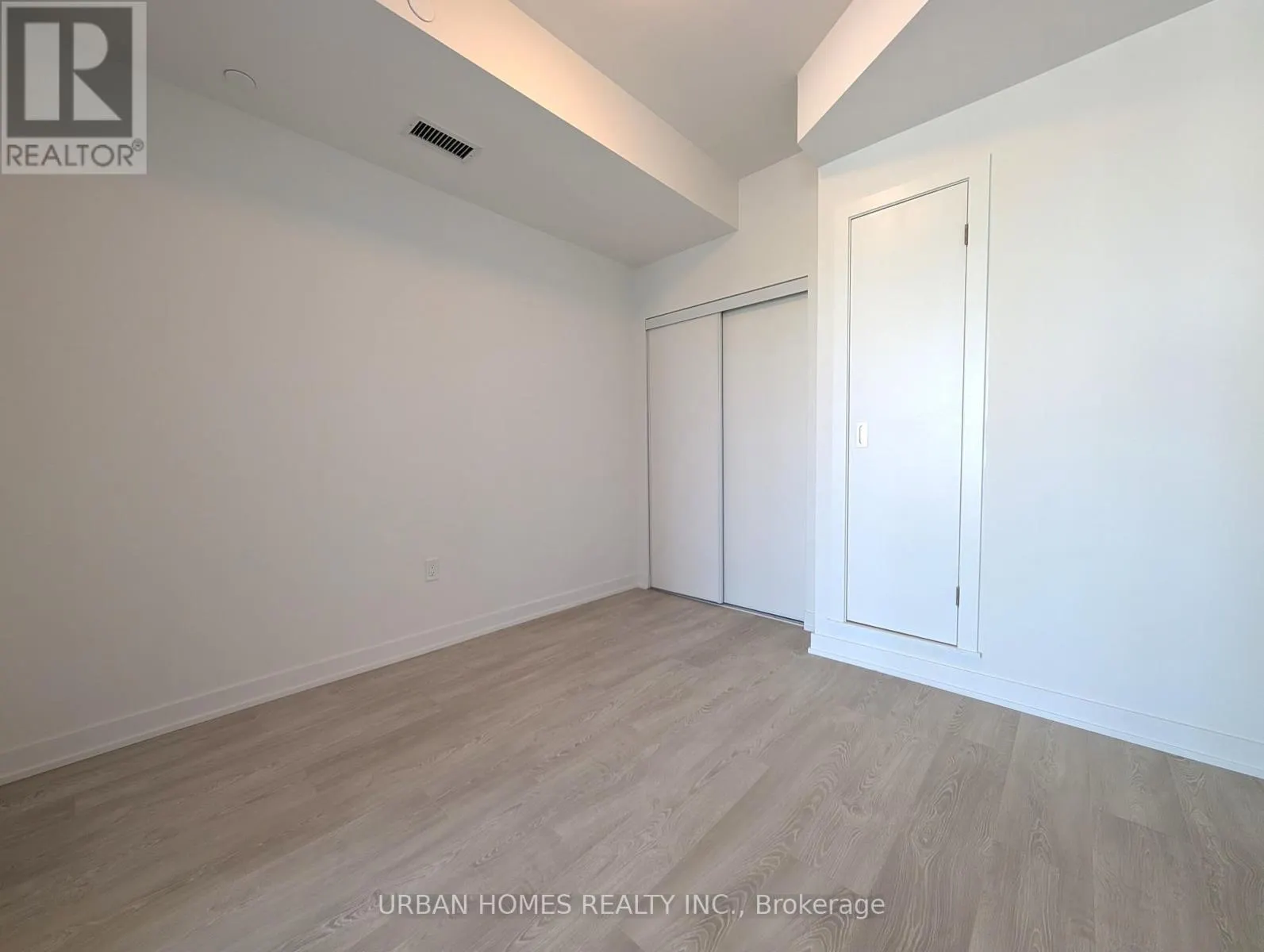 419 - 1 KYLE LOWRY ROAD