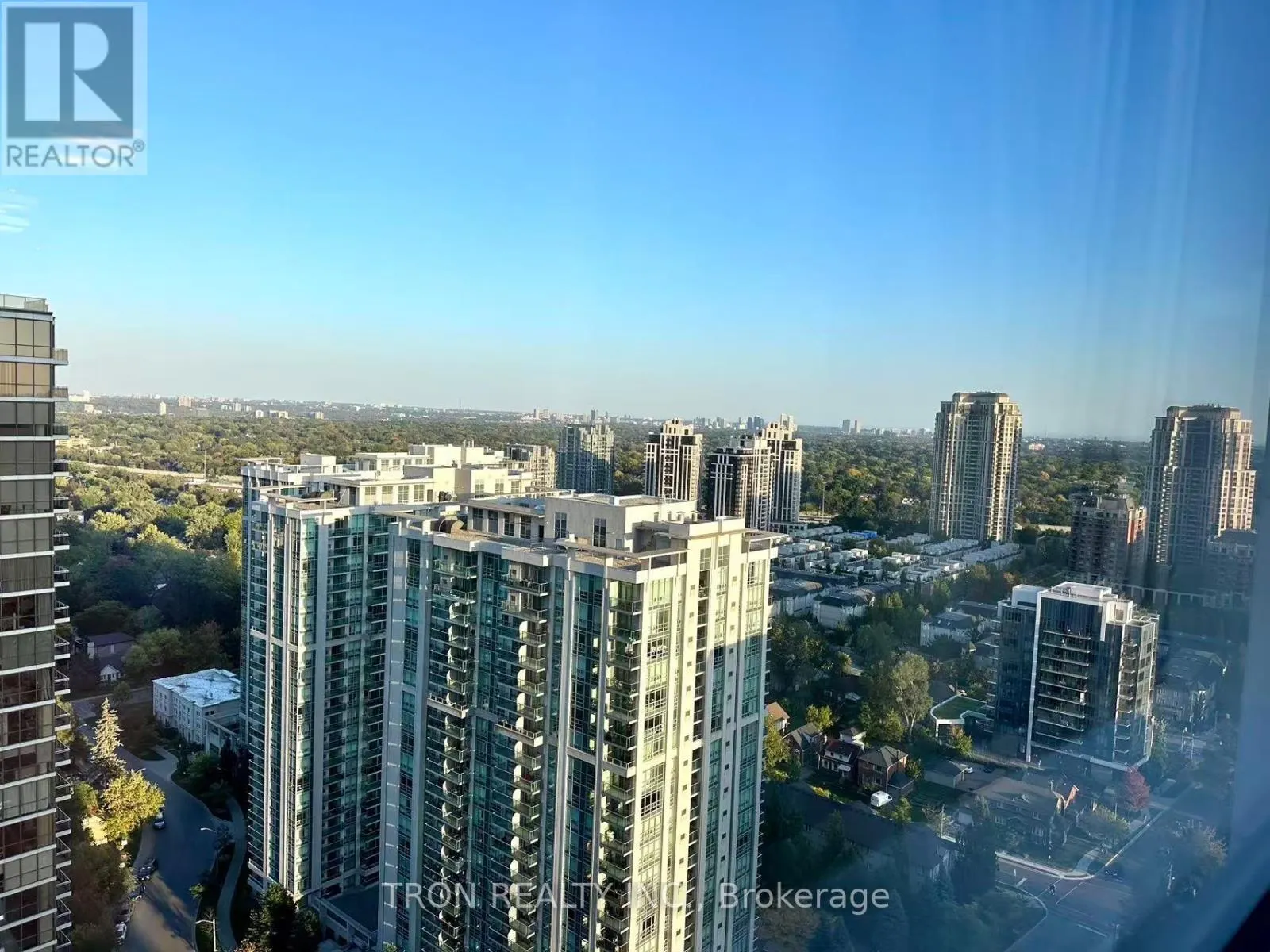 2505 - 2 ANNDALE DRIVE