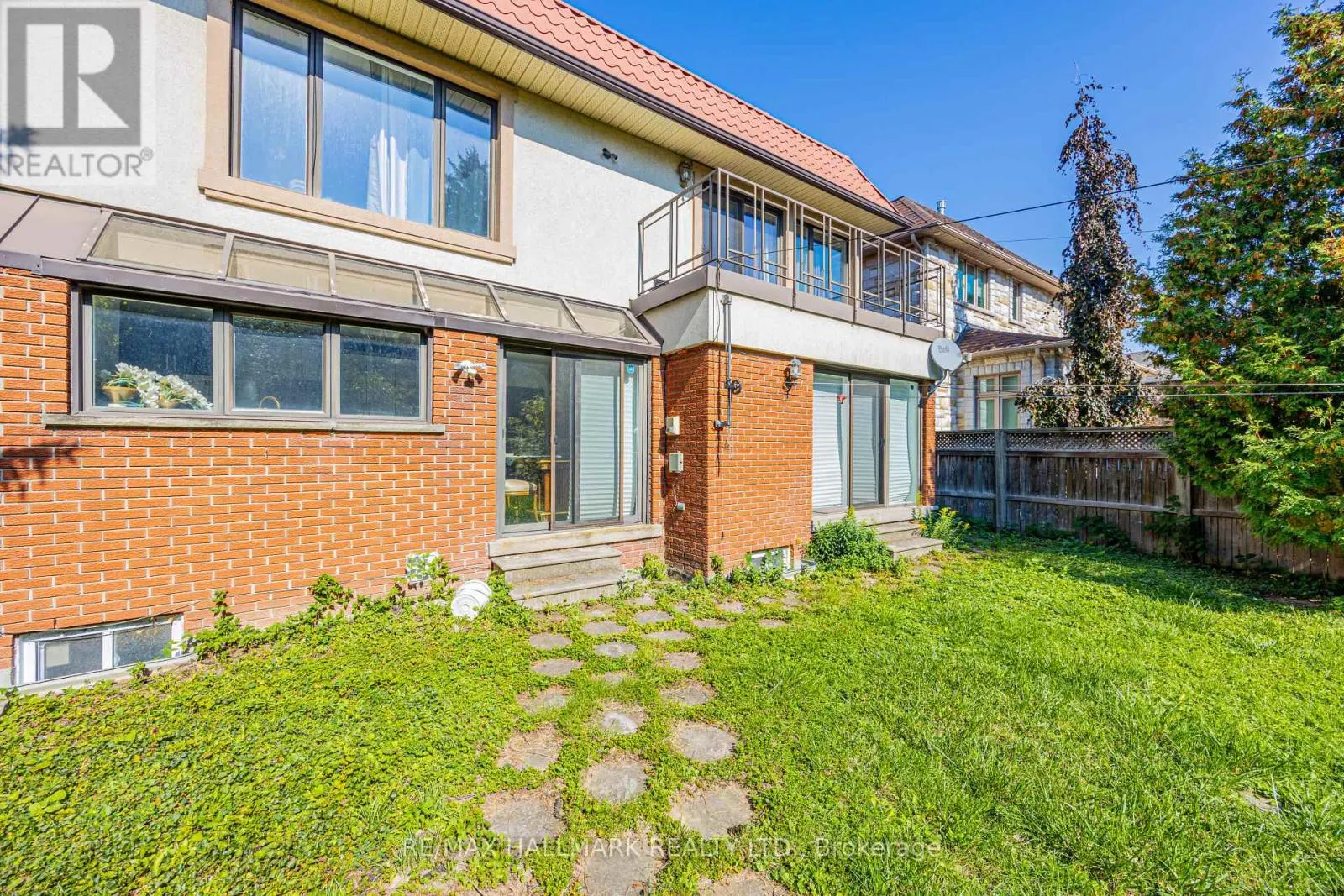 95 CAINES AVENUE