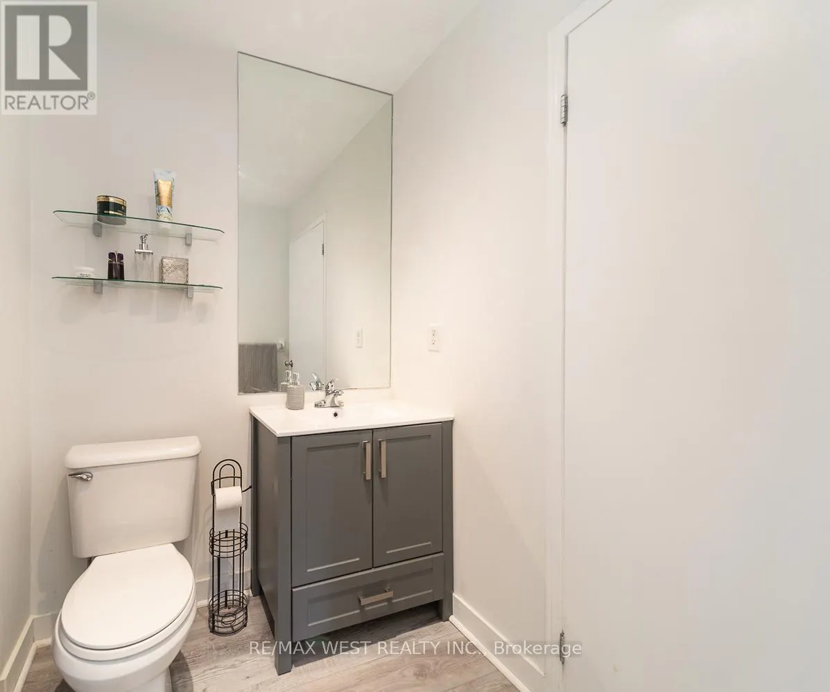 309 - 500 RICHMOND STREET W