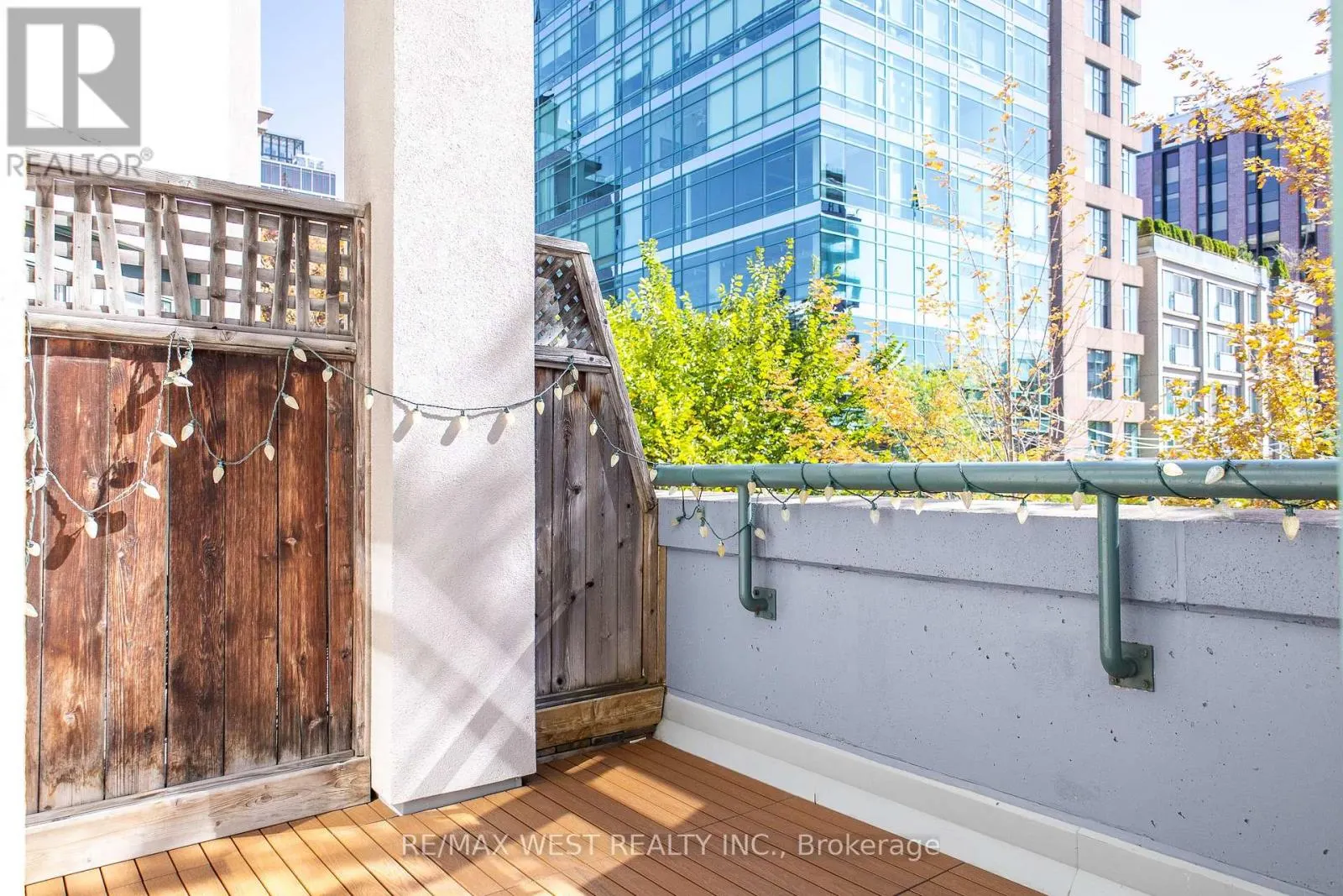 309 - 500 RICHMOND STREET W