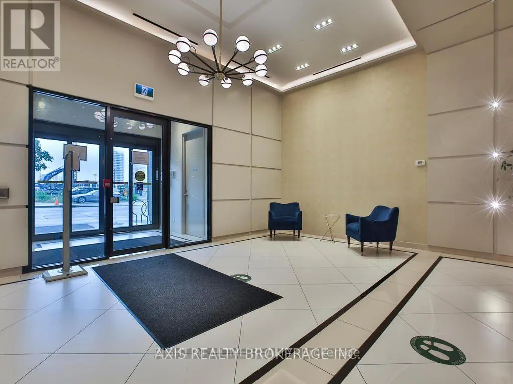 905 - 1486 BATHURST STREET