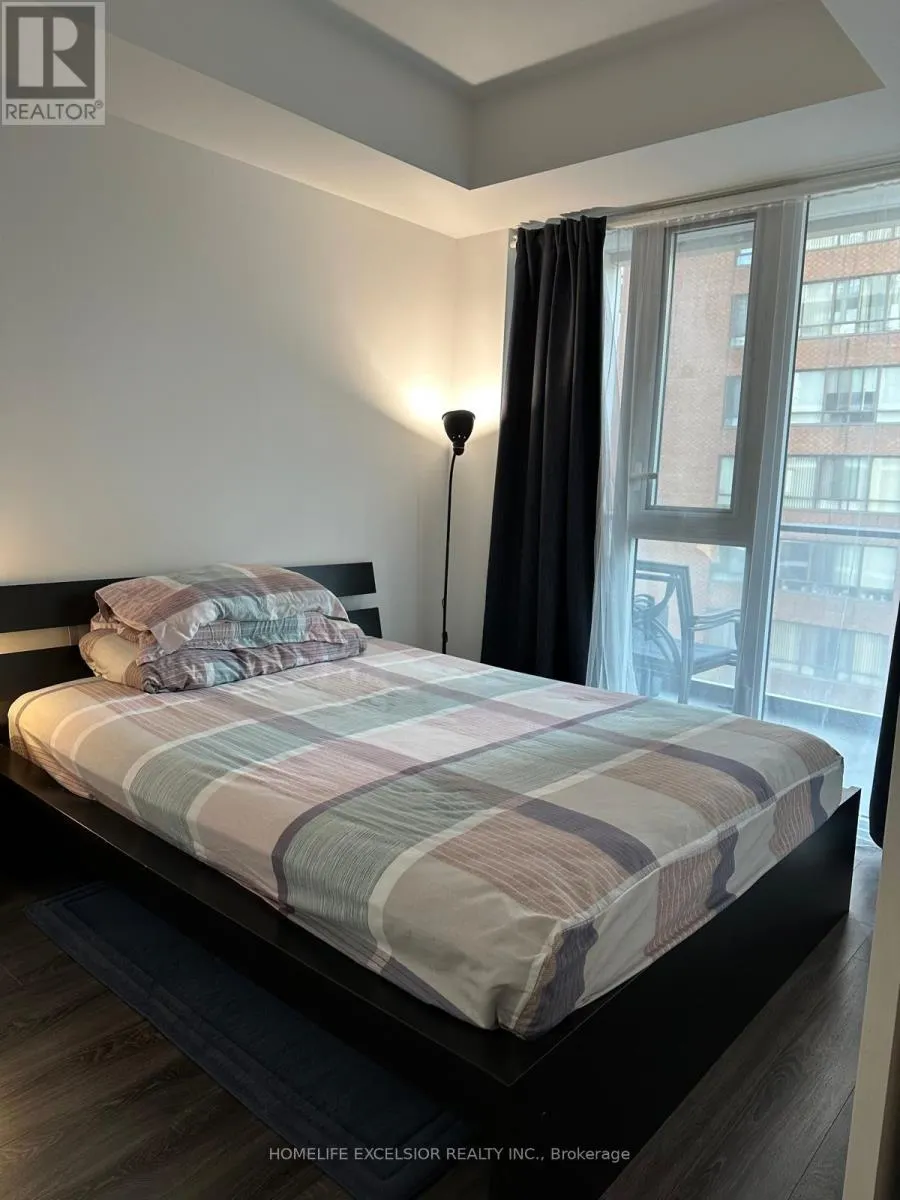 1112 - 20 EDWARD STREET