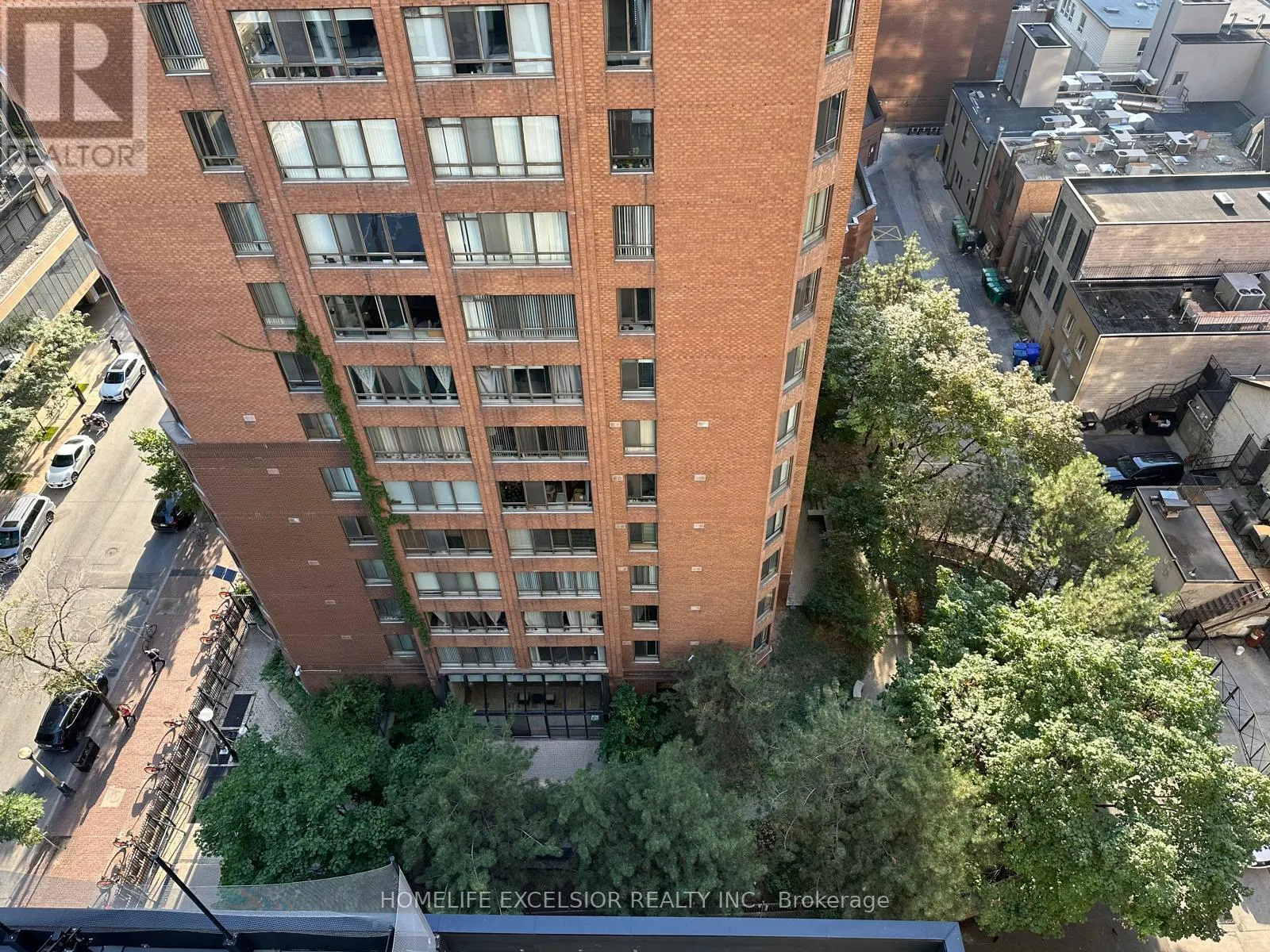 1112 - 20 EDWARD STREET
