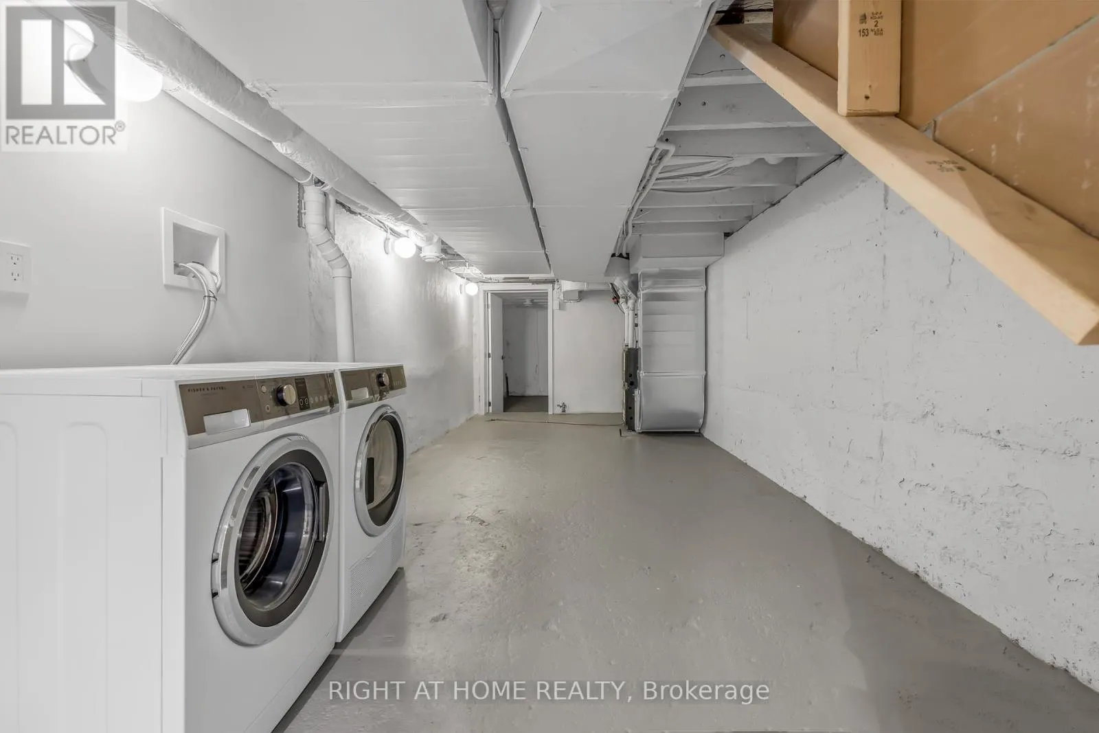 768 RICHMOND STREET W