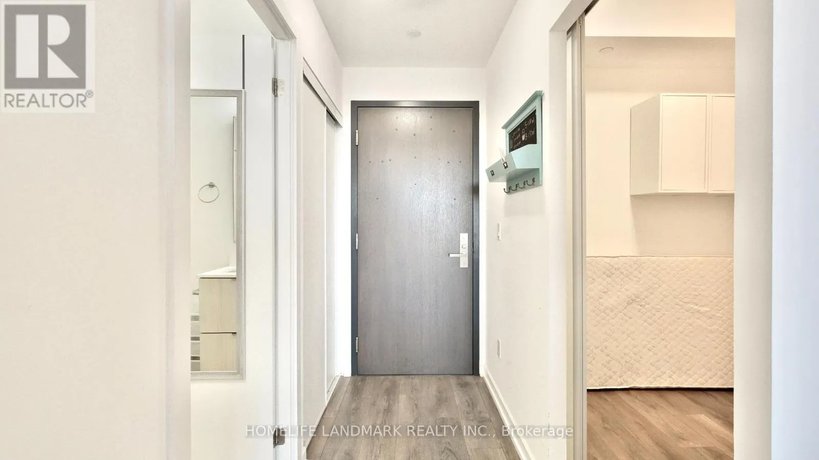 904 - 50 FOREST MANOR ROAD