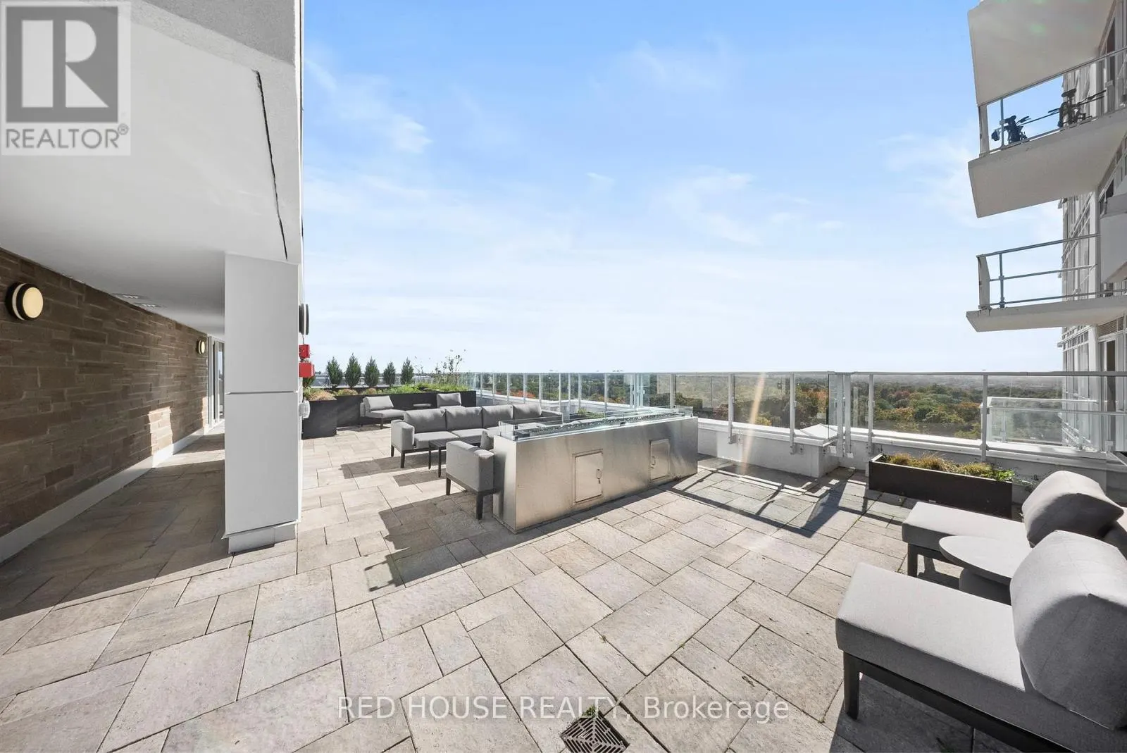 1705 - 10 DEERLICK COURT