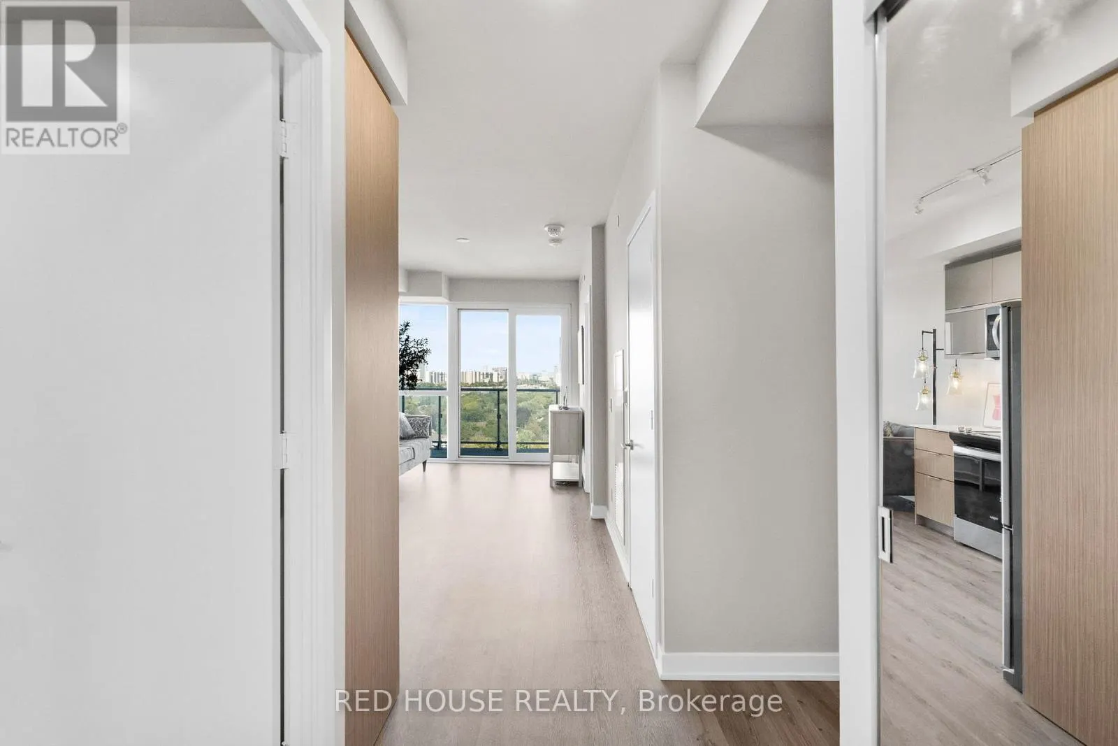 1705 - 10 DEERLICK COURT