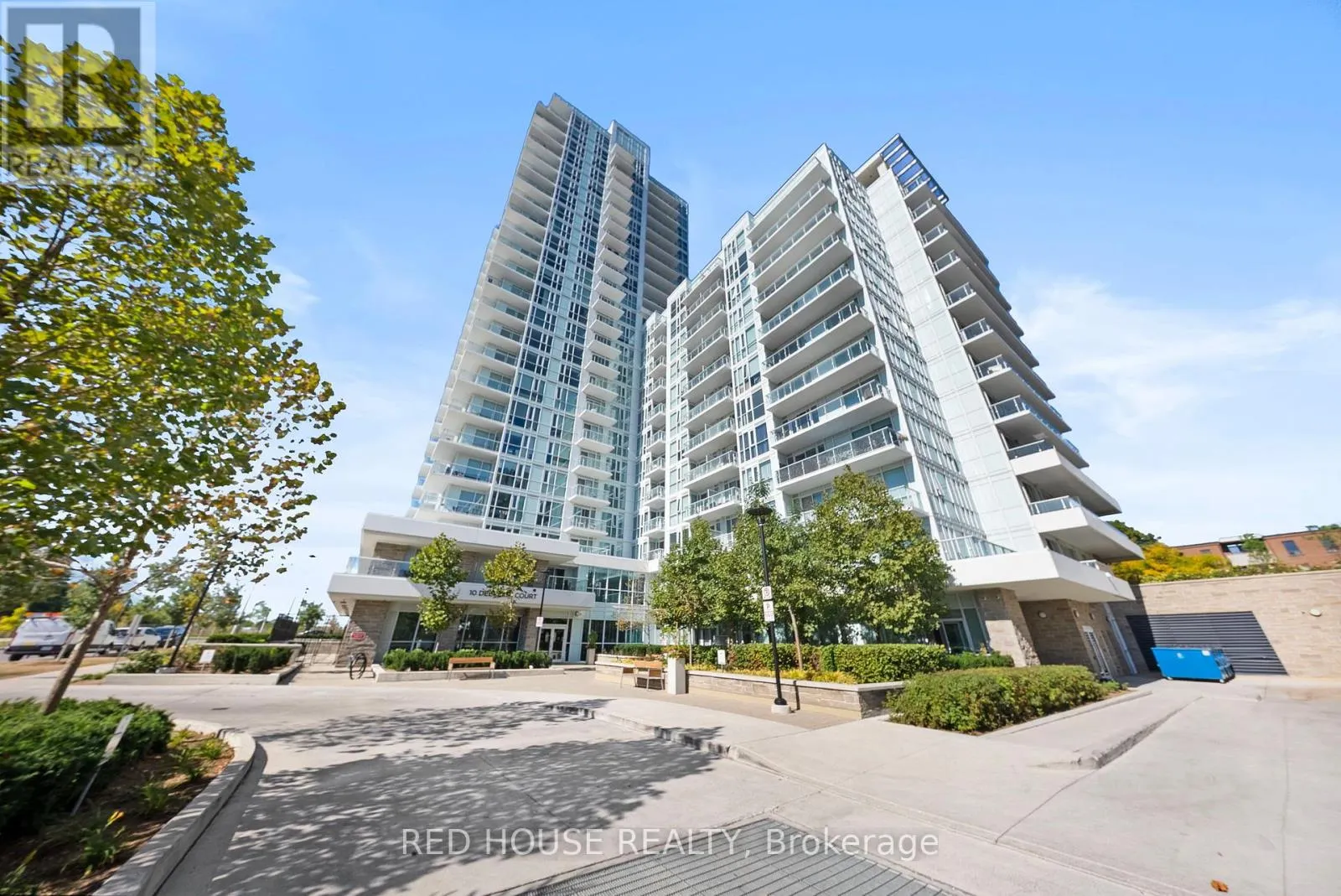 1705 - 10 DEERLICK COURT