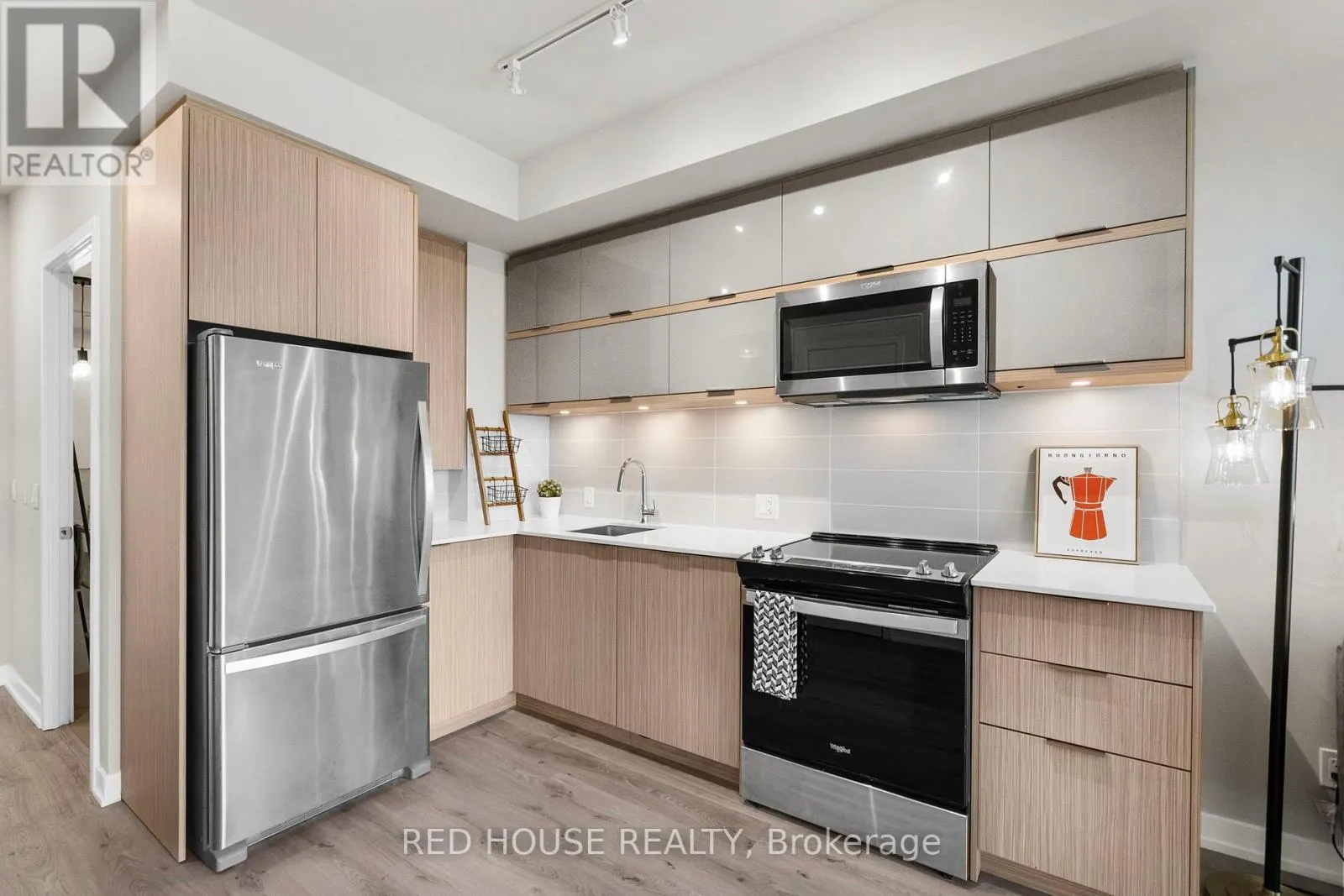 1705 - 10 DEERLICK COURT