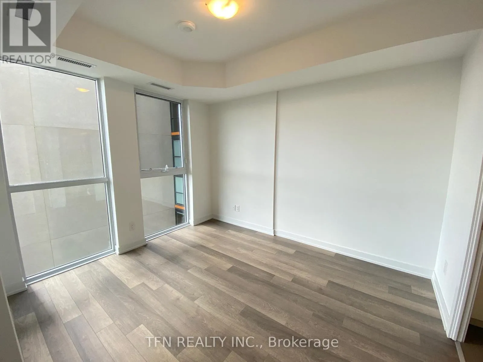 508 - 1603 EGLINTON AVENUE W