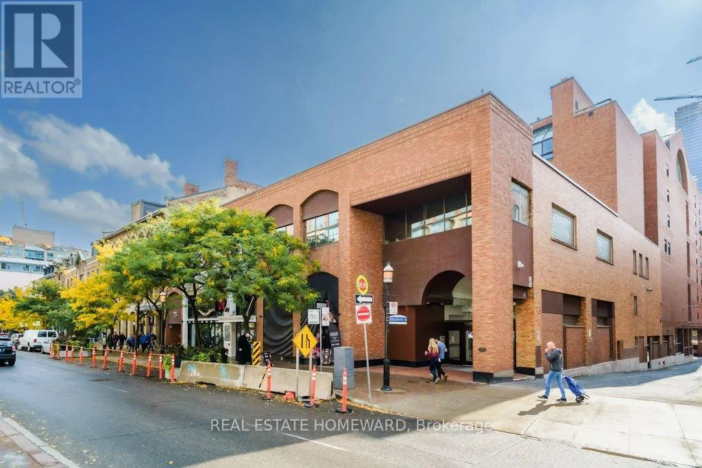 606 - 71 FRONT STREET E