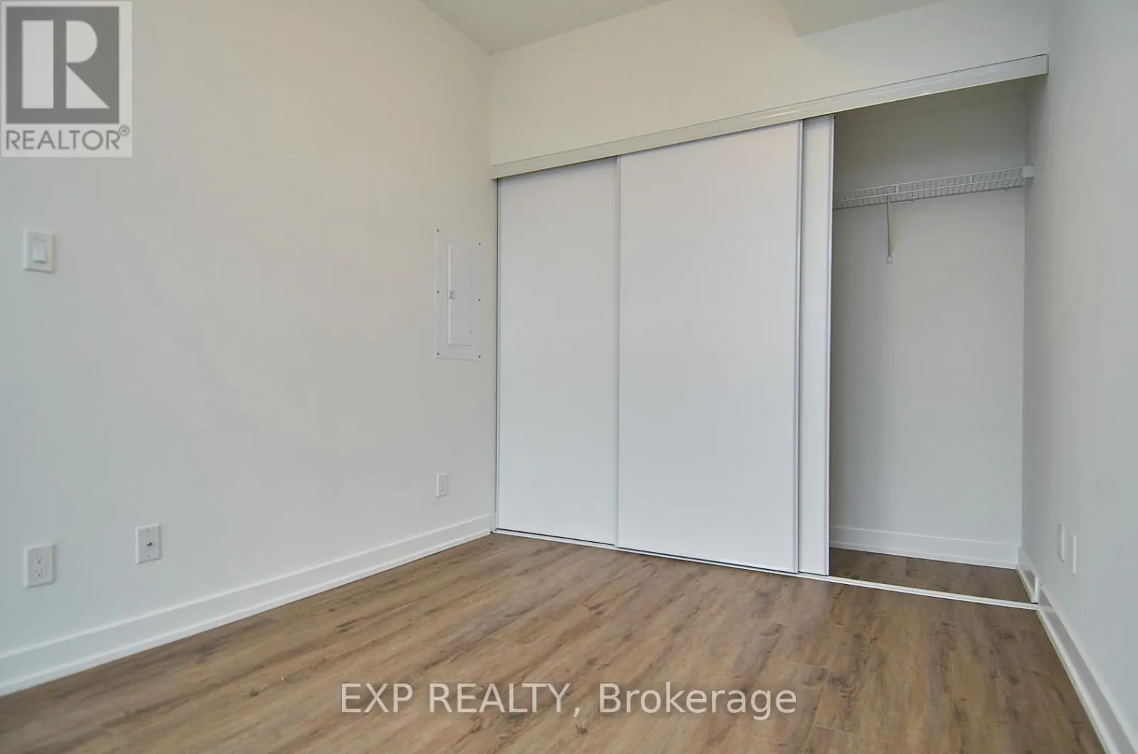 # 3103 - 50 ORDNANCE STREET