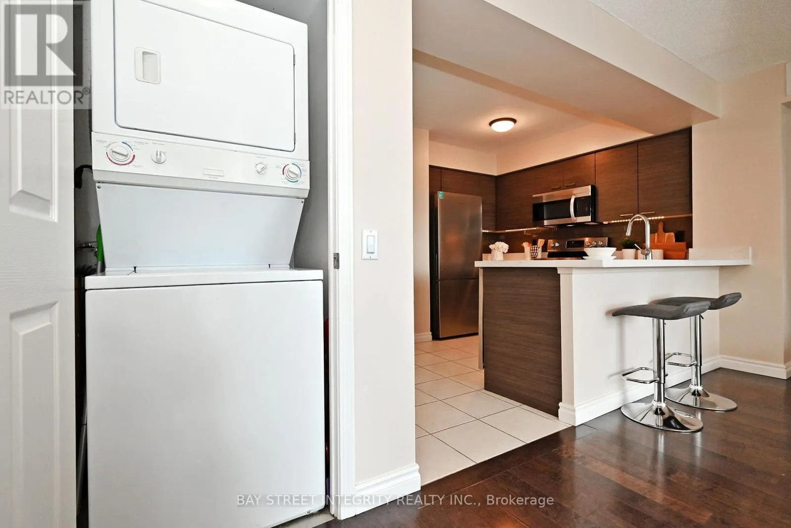 2101 - 30 HARRISON GARDEN BOULEVARD