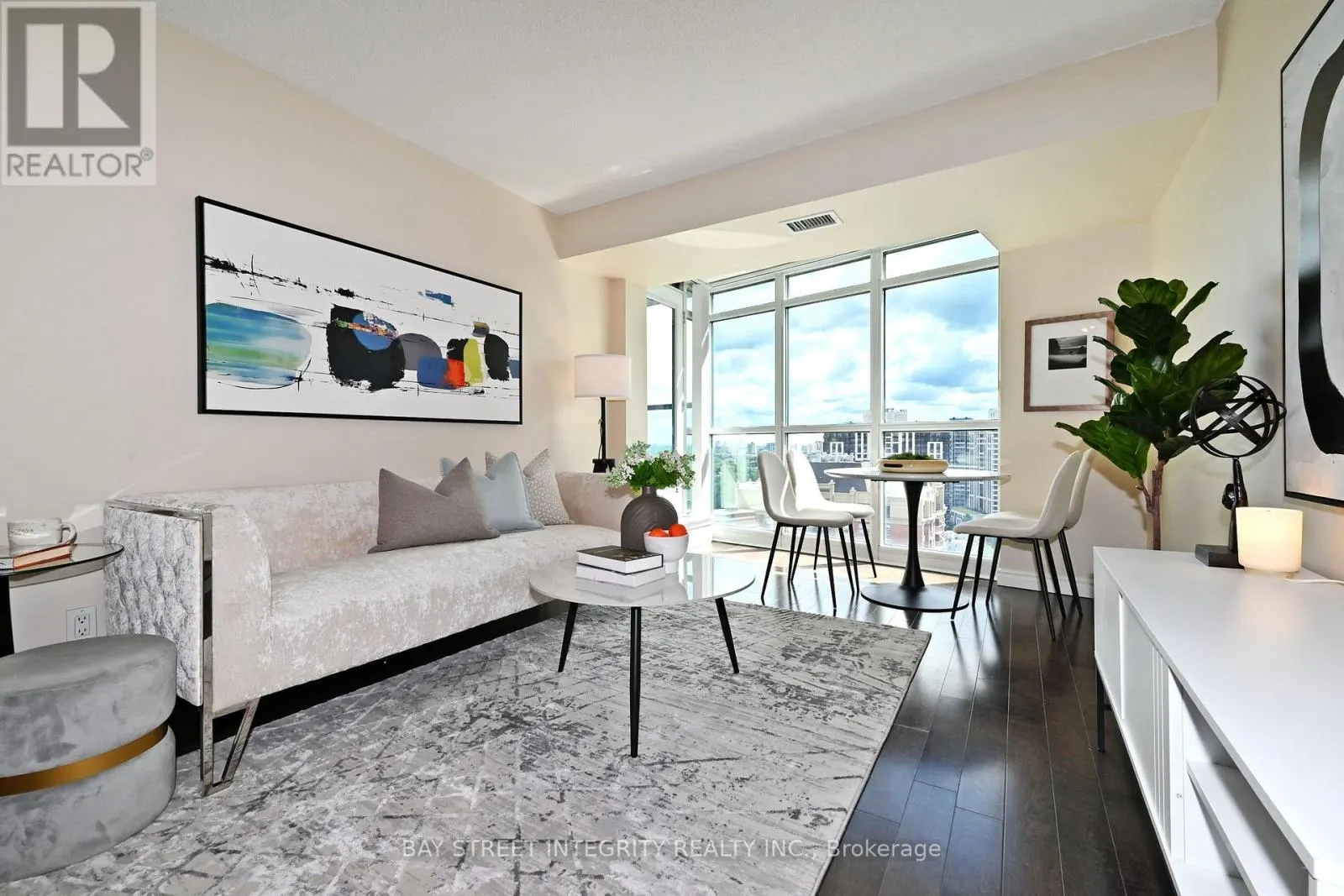 2101 - 30 HARRISON GARDEN BOULEVARD