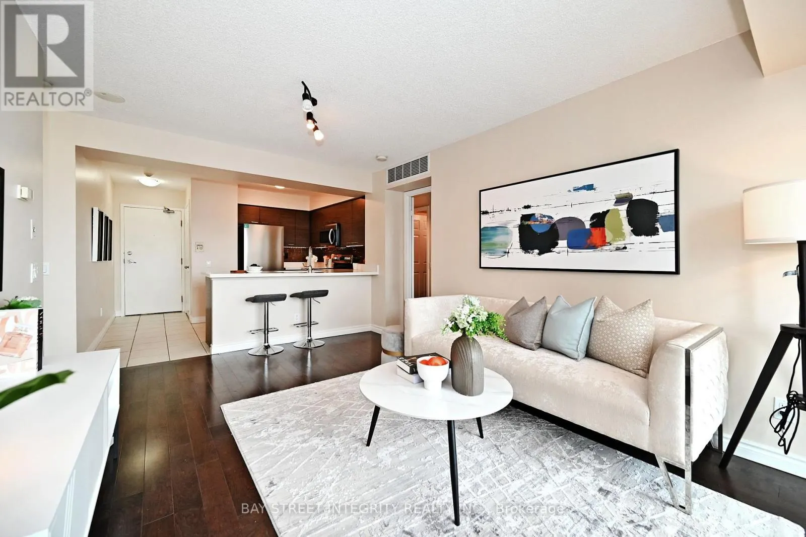 2101 - 30 HARRISON GARDEN BOULEVARD