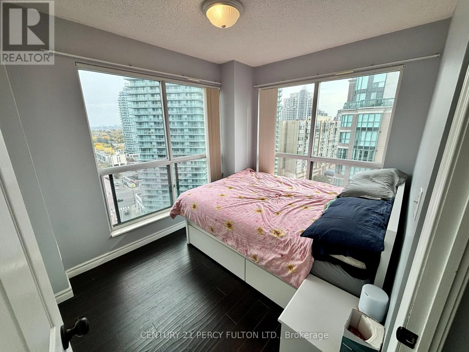 2003 - 7 LORRAINE DRIVE