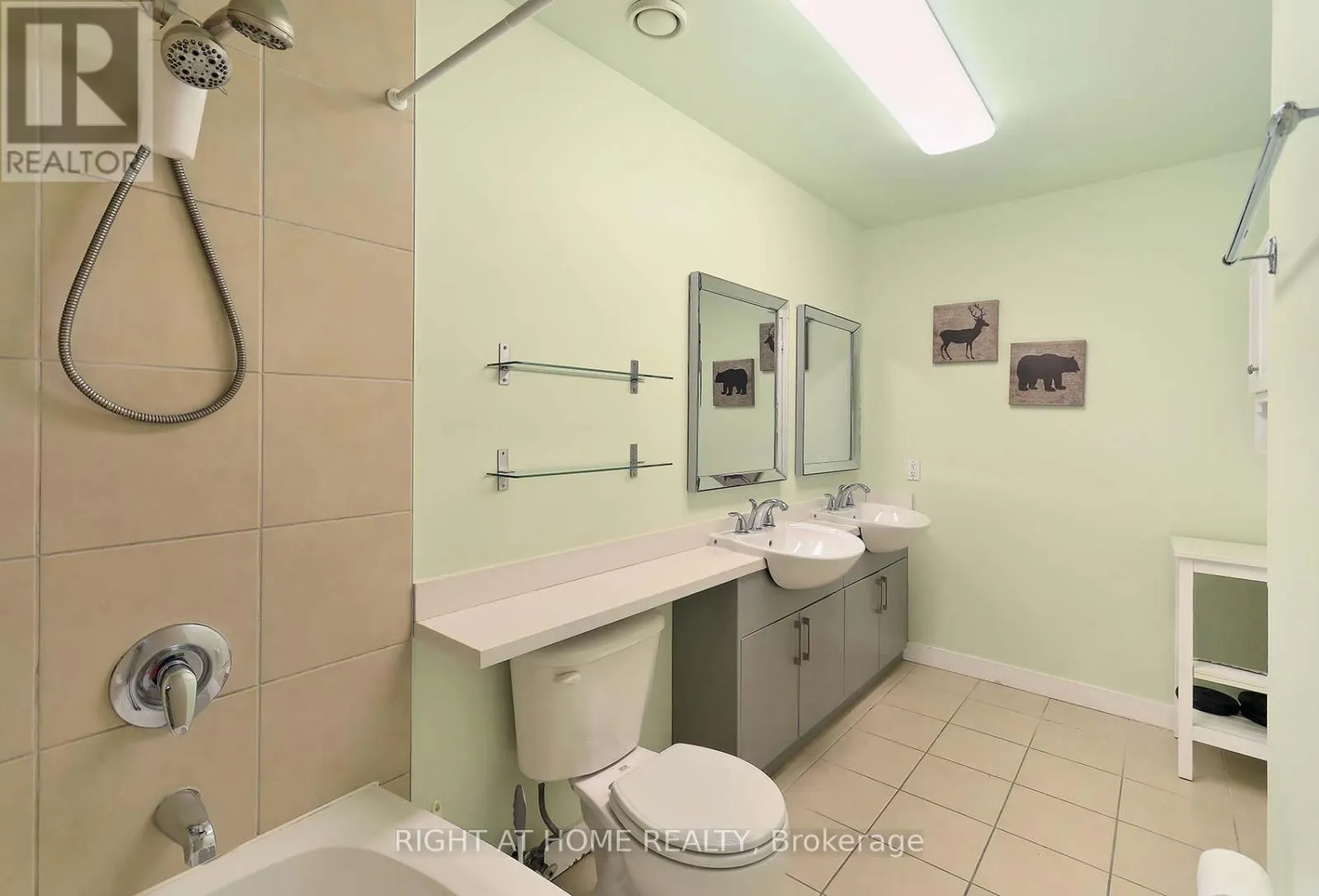 3107 - 381 FRONT STREET W