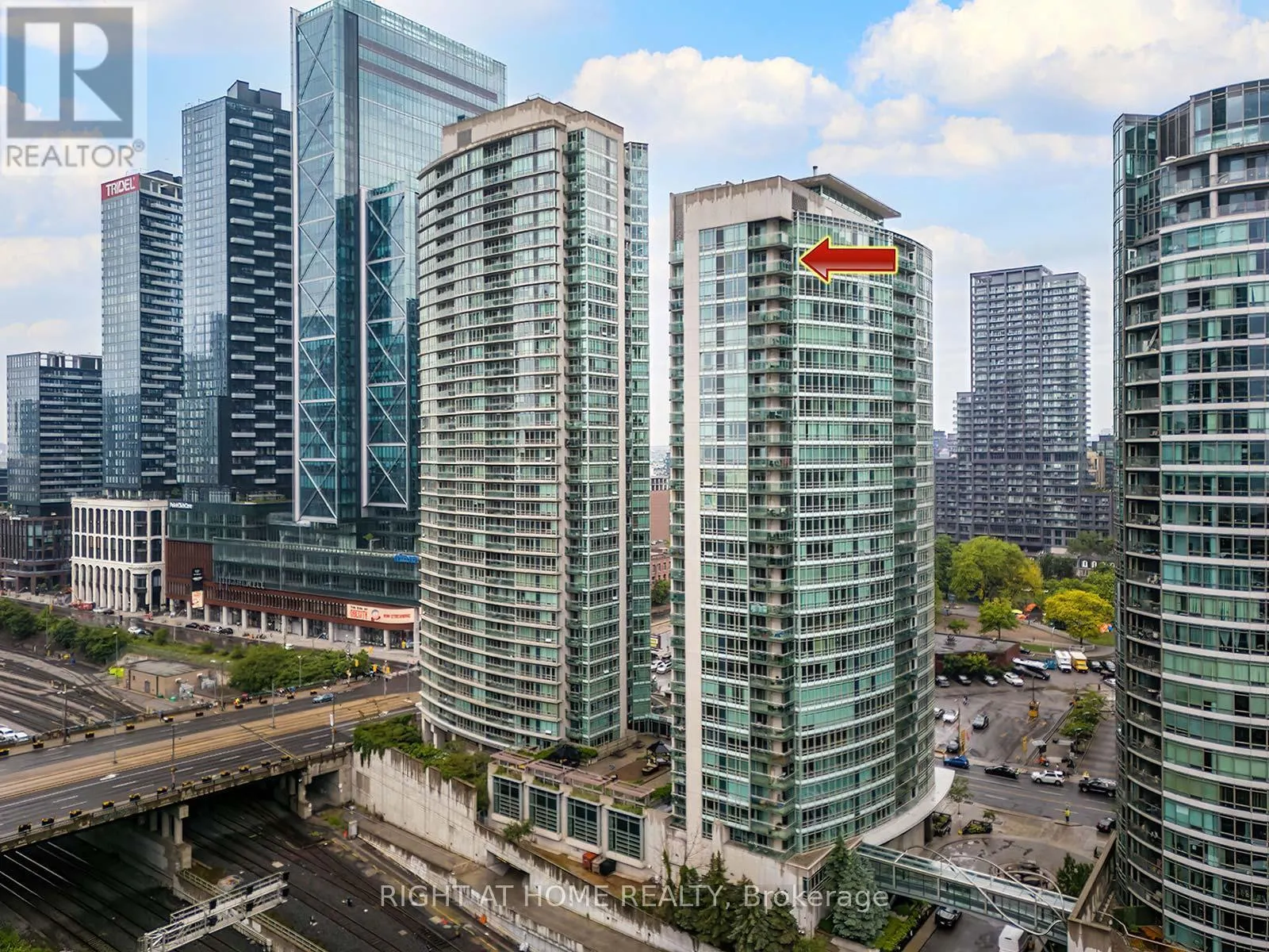 3107 - 381 FRONT STREET W
