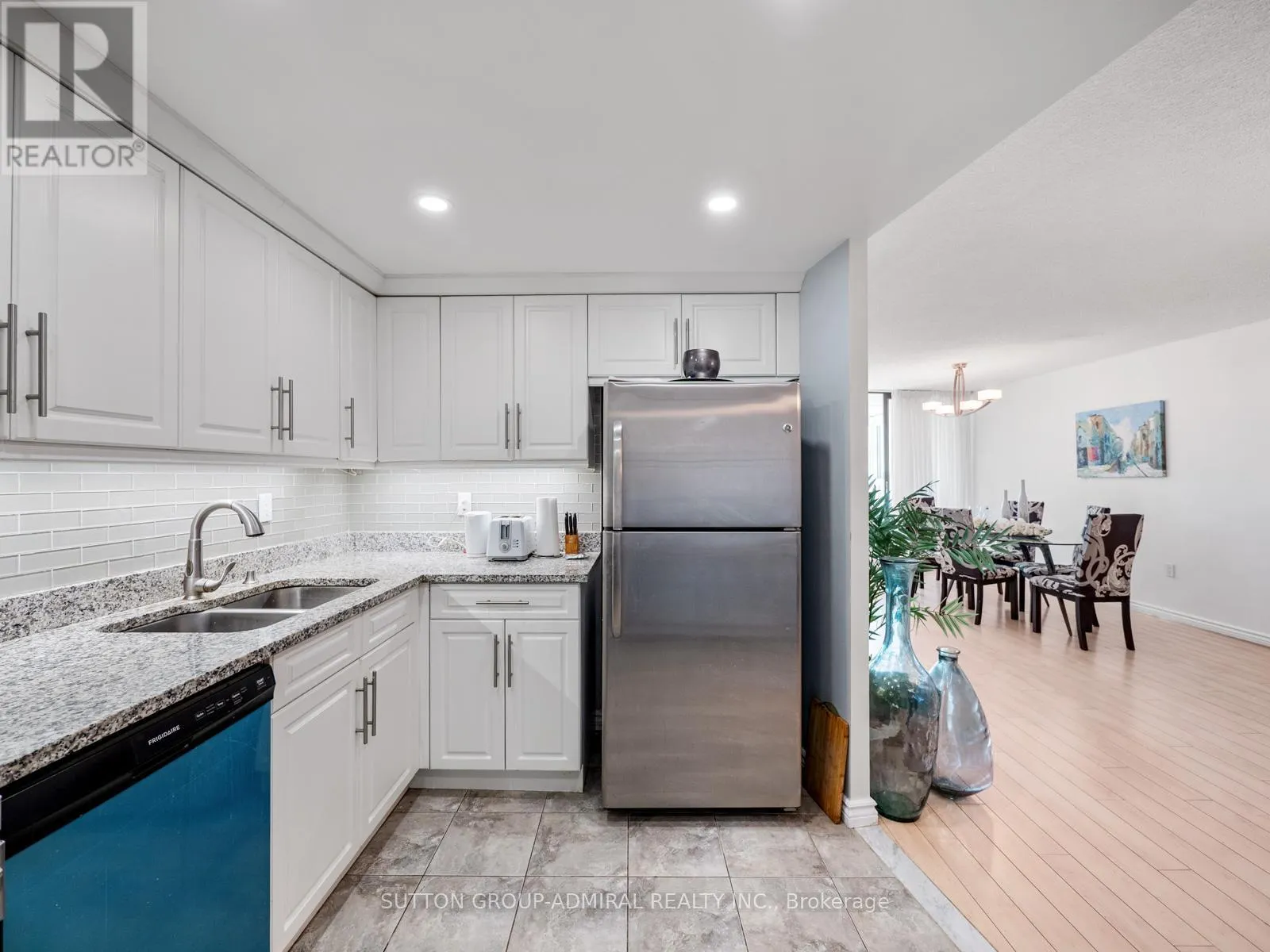 804 - 90 FISHERVILLE ROAD